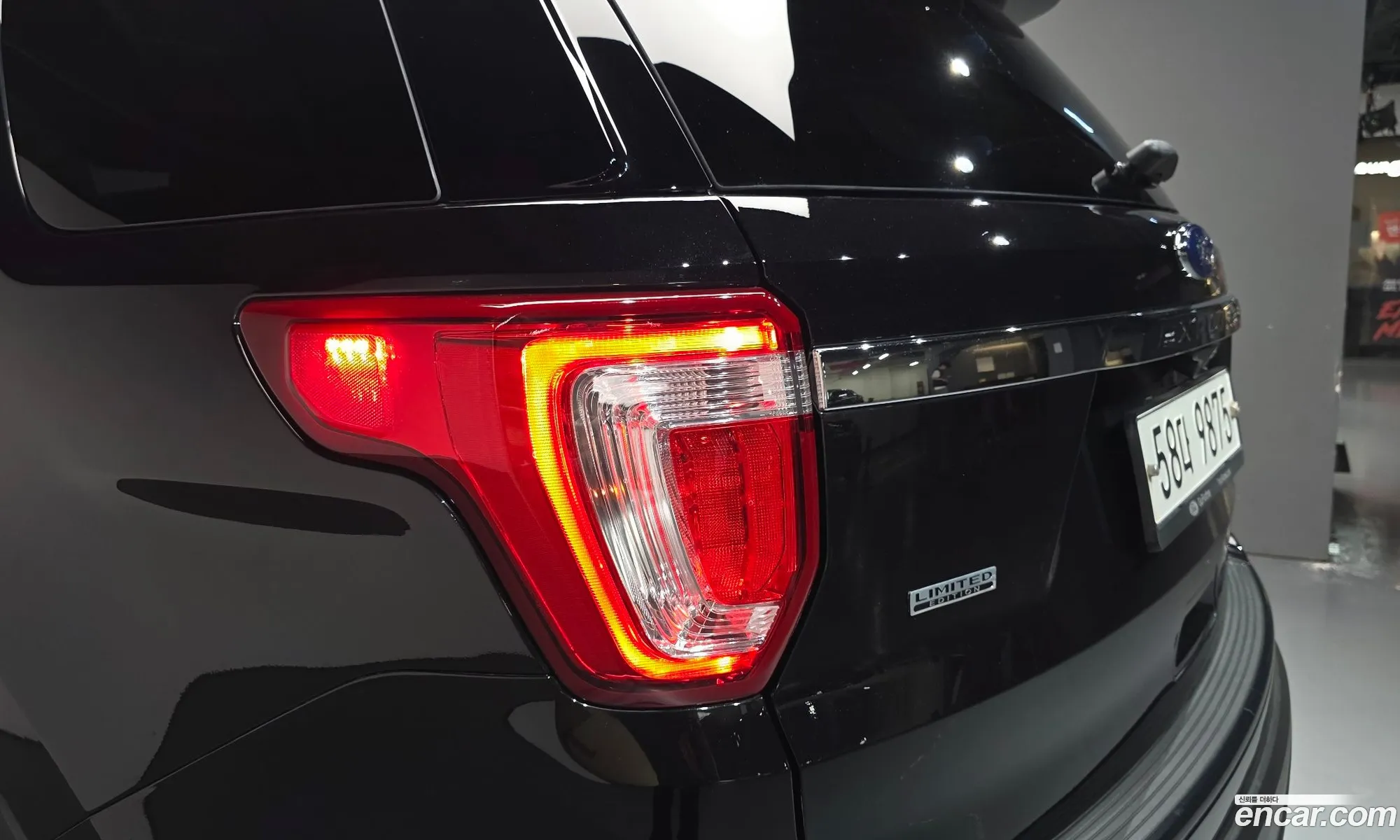 Ford Explorer 2019 1FM5K8FH1KGA80166 — 2