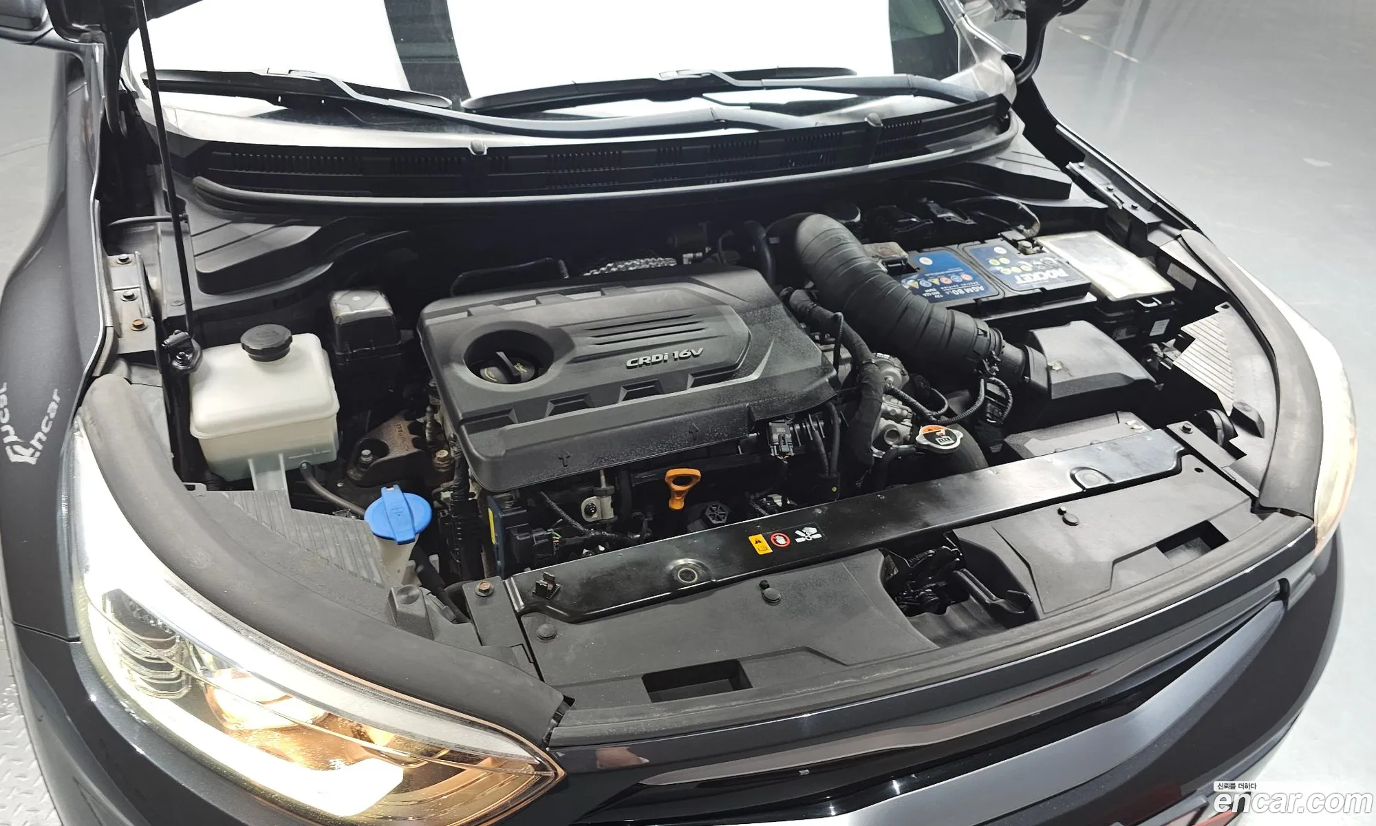 Kia Stonic 2017 KNADE815GJS091404 — 14