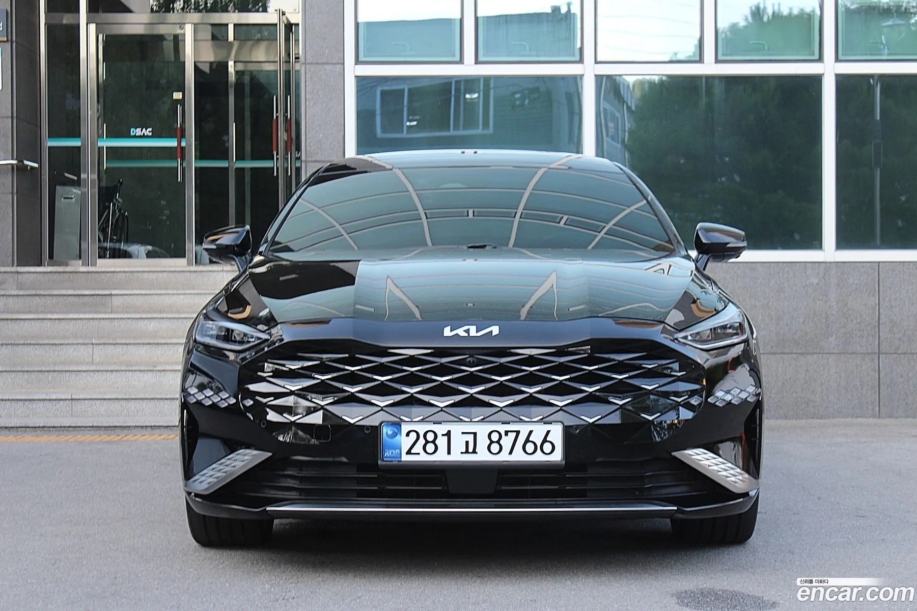 Kia K8 2023 — 18