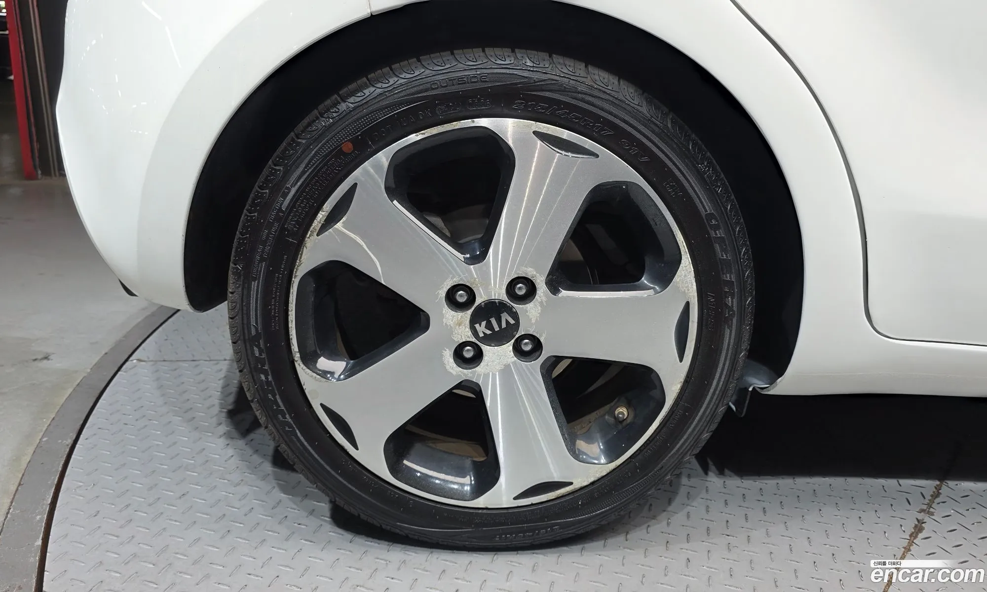 Kia Pride 2012 KNADR513BCS774087 — 11