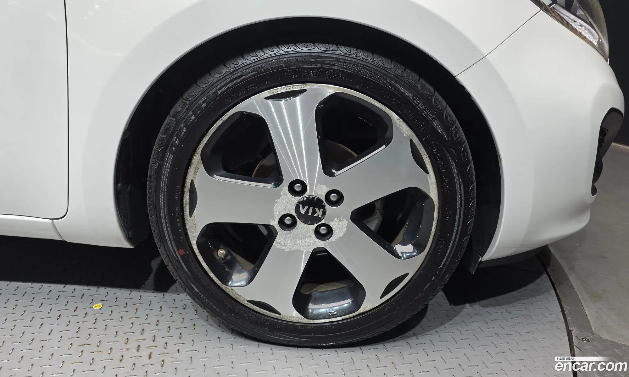 Kia Pride 2012 KNADR513BCS774087 — 5