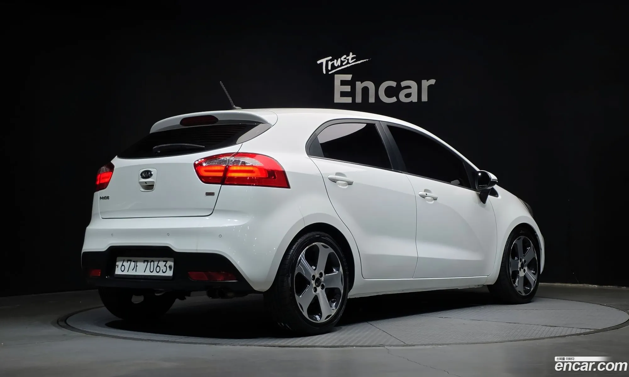 Kia Pride 2012 KNADR513BCS774087 — 27