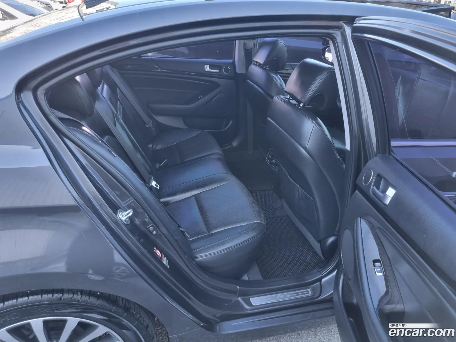 Kia K7 2013 — 7