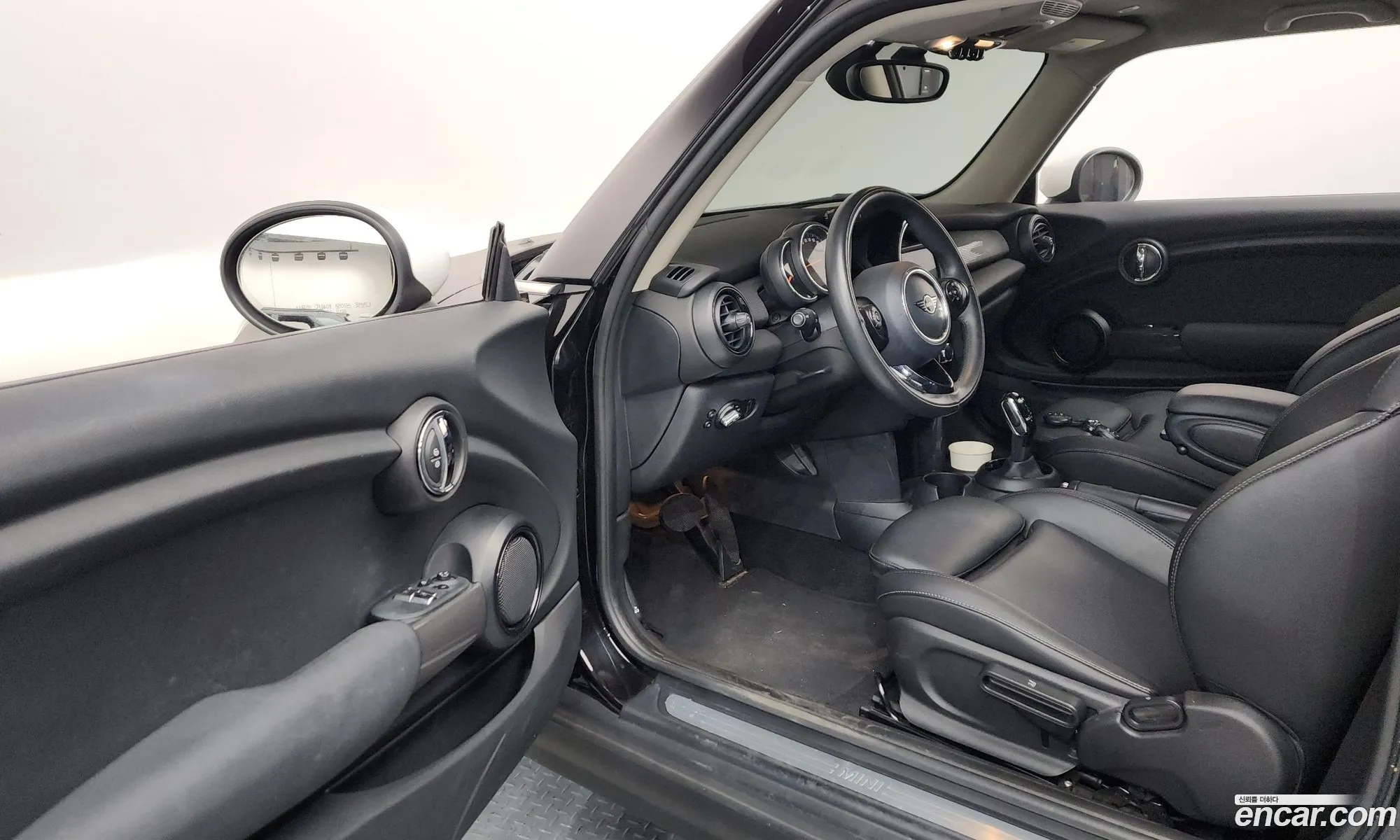 Mini Cooper 2020 — 31