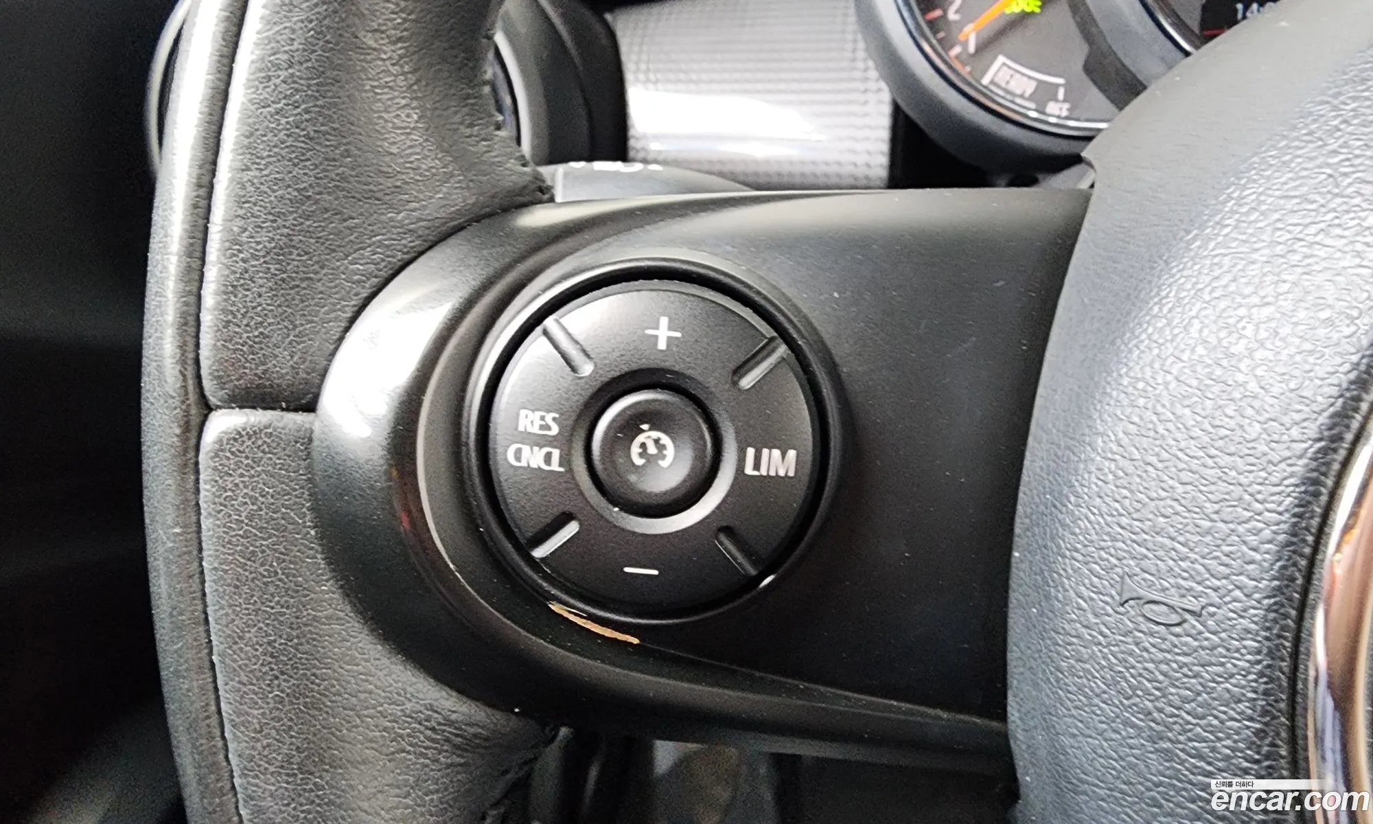 Mini Cooper 2020 — 11