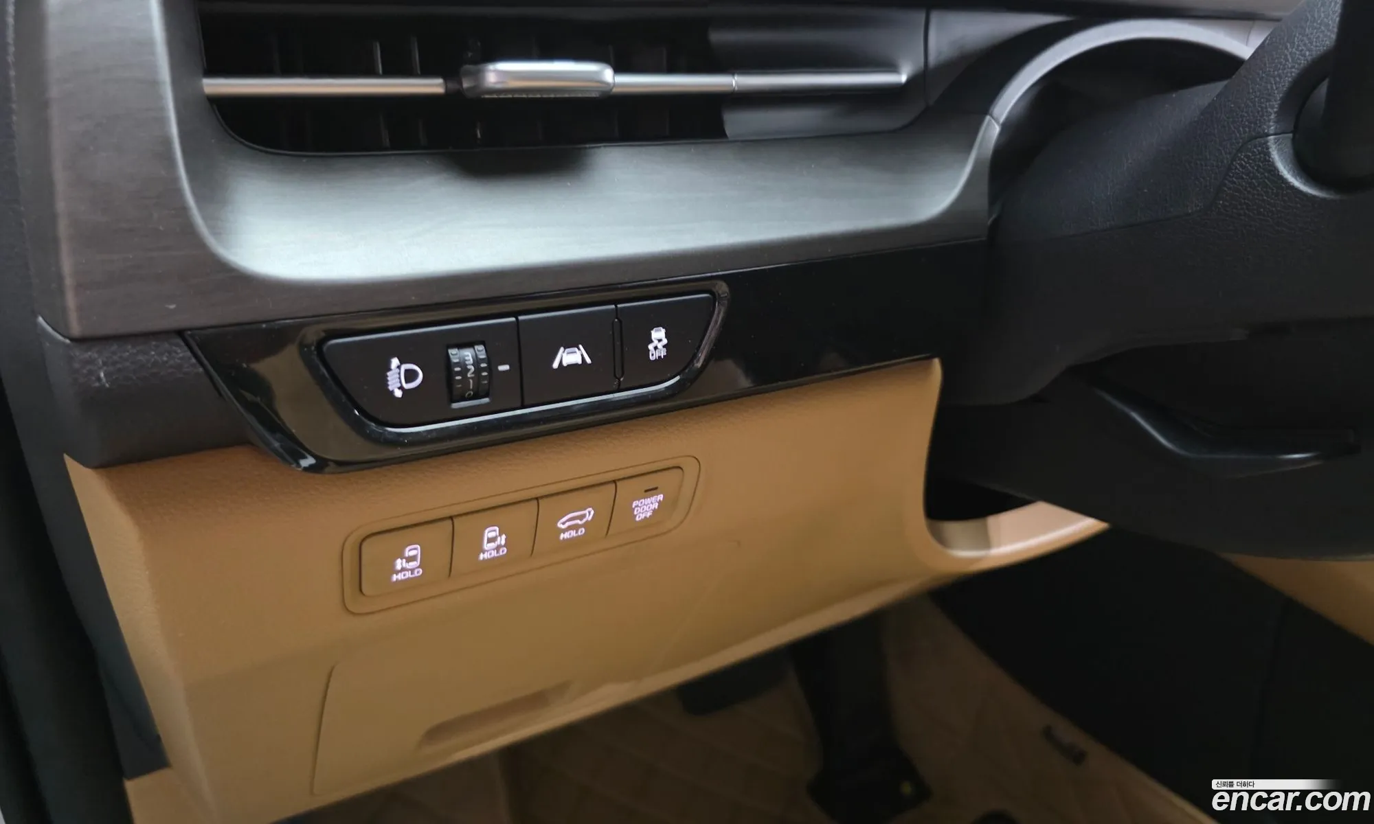 Kia Carnival 2021 KNANE81BBNS160129 — 16