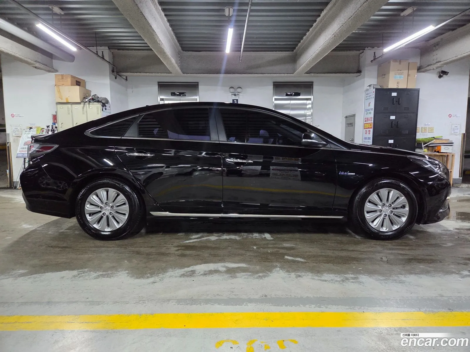 Hyundai LF Sonata Hybrid 2016 — 14