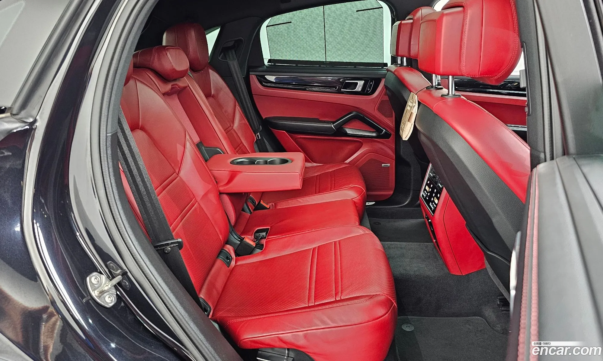 Porsche Cayenne 2021 WP1BA29Y2MDA64225 — 17