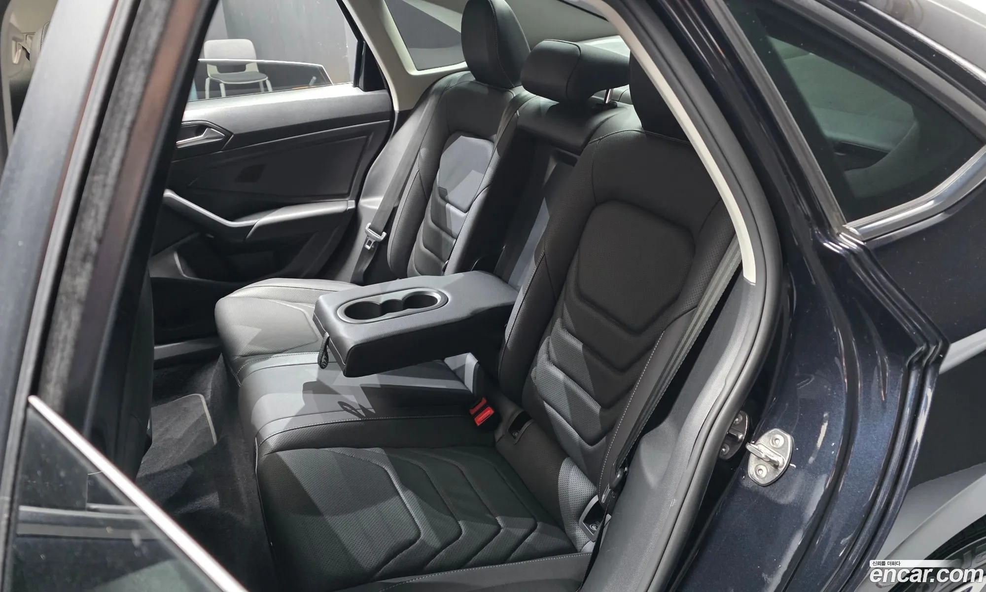 Volkswagen Jetta 7th Gen 2021 — 17