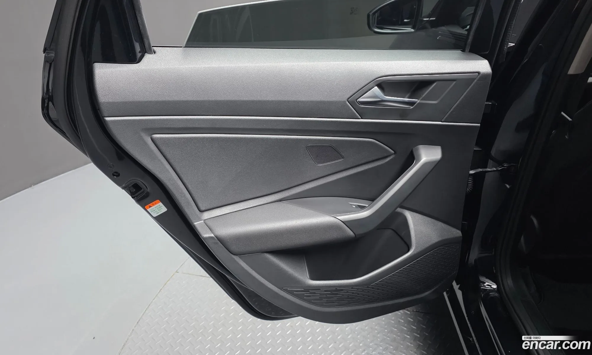 Volkswagen Jetta 7th Gen 2021 — 21