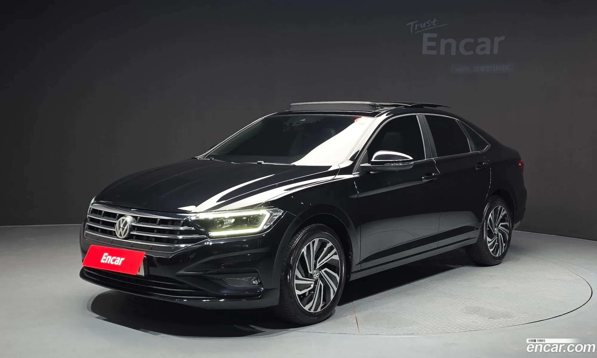 Volkswagen Jetta 7th Gen 2021 — 4