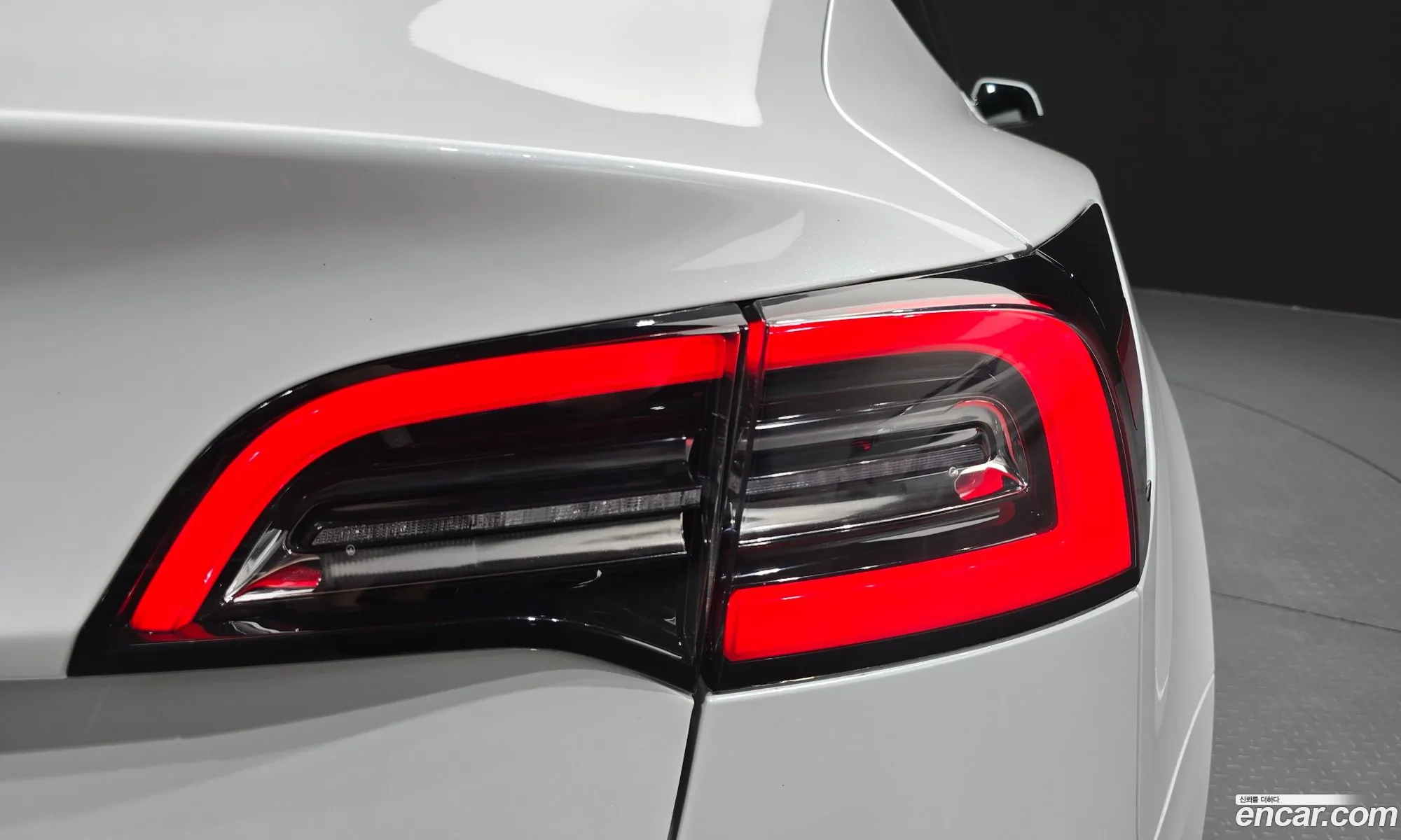 Tesla Model 3 2022 — 13