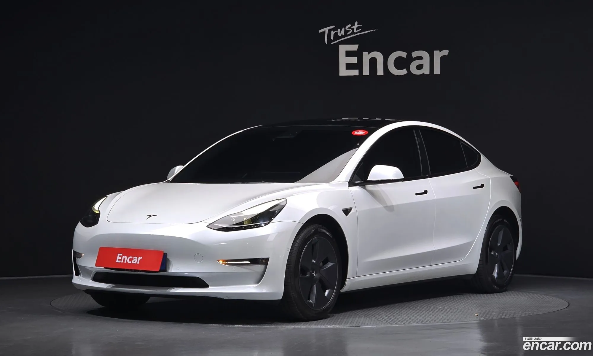 Tesla Model 3 2022 — 27