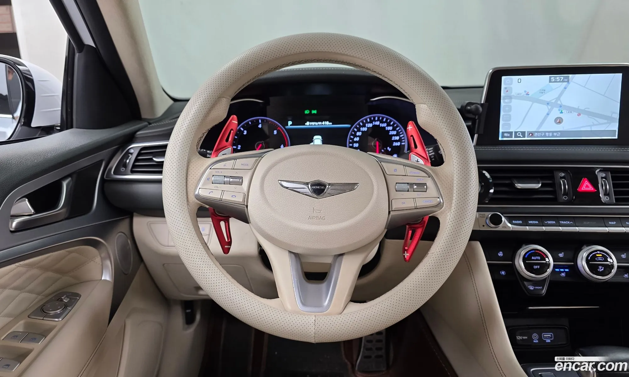 Genesis G70 2018 KMTG441BDKU029387 — 11