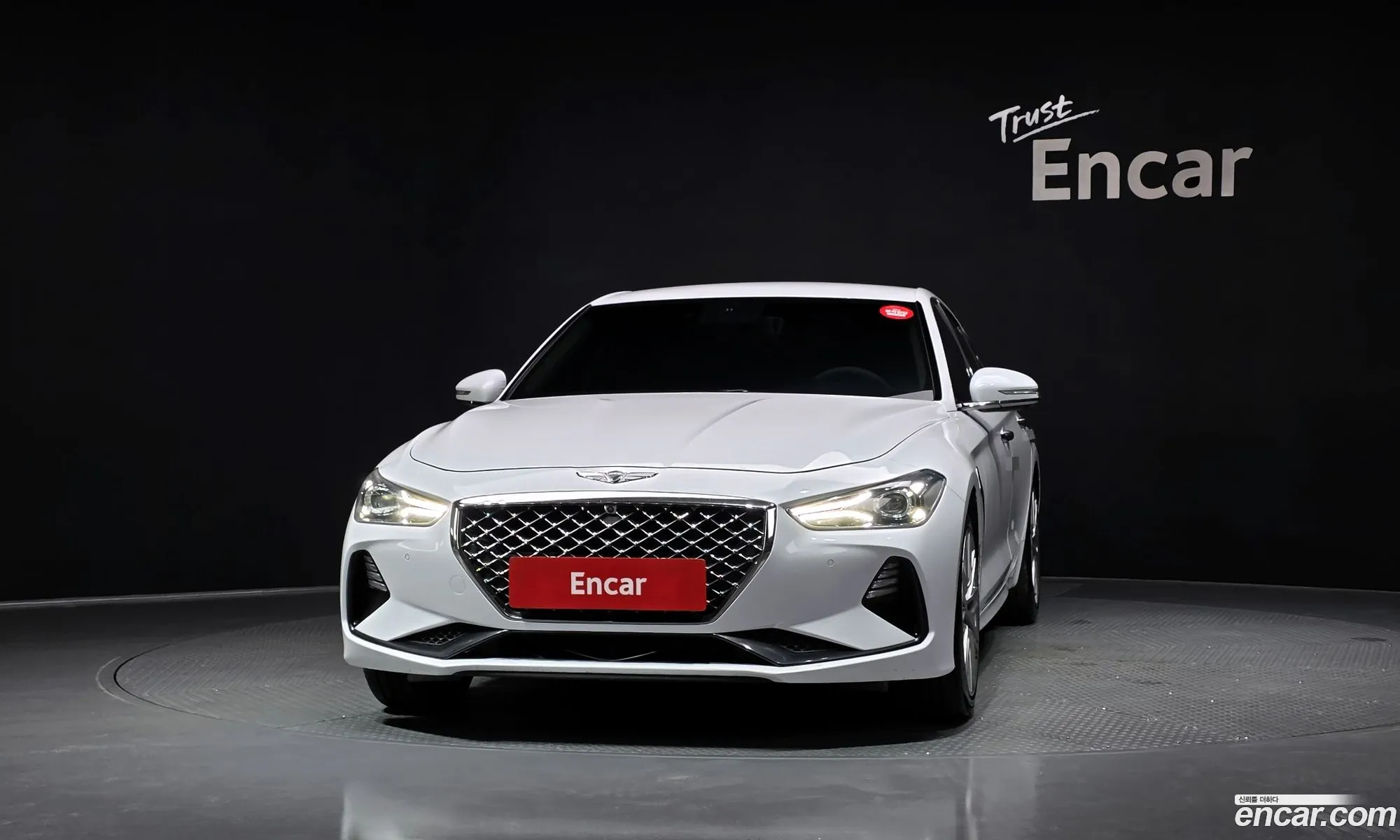Genesis G70 2018 KMTG441BDKU029387 — 3