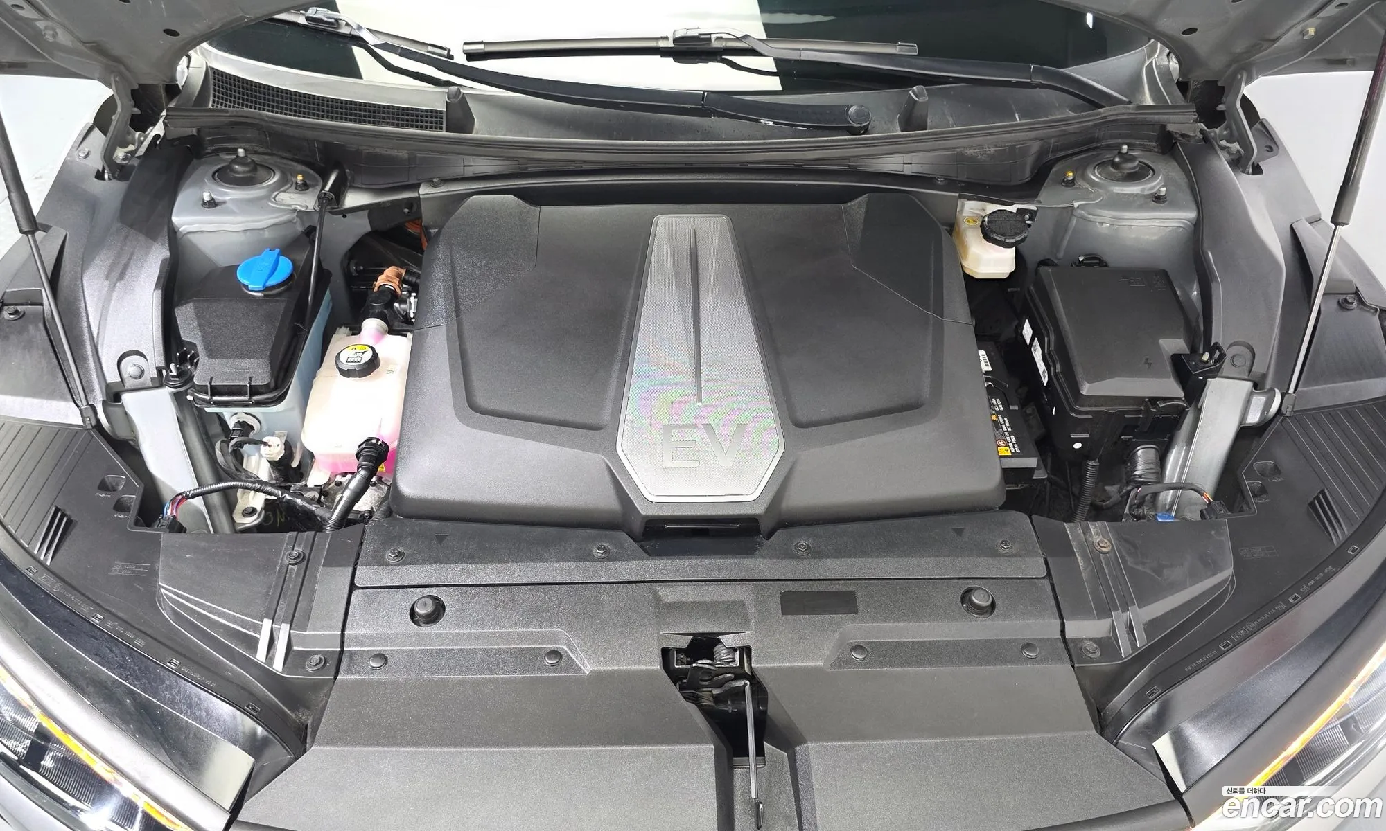 Kia EV6 2022 KNAC281BFNA084225 — 22