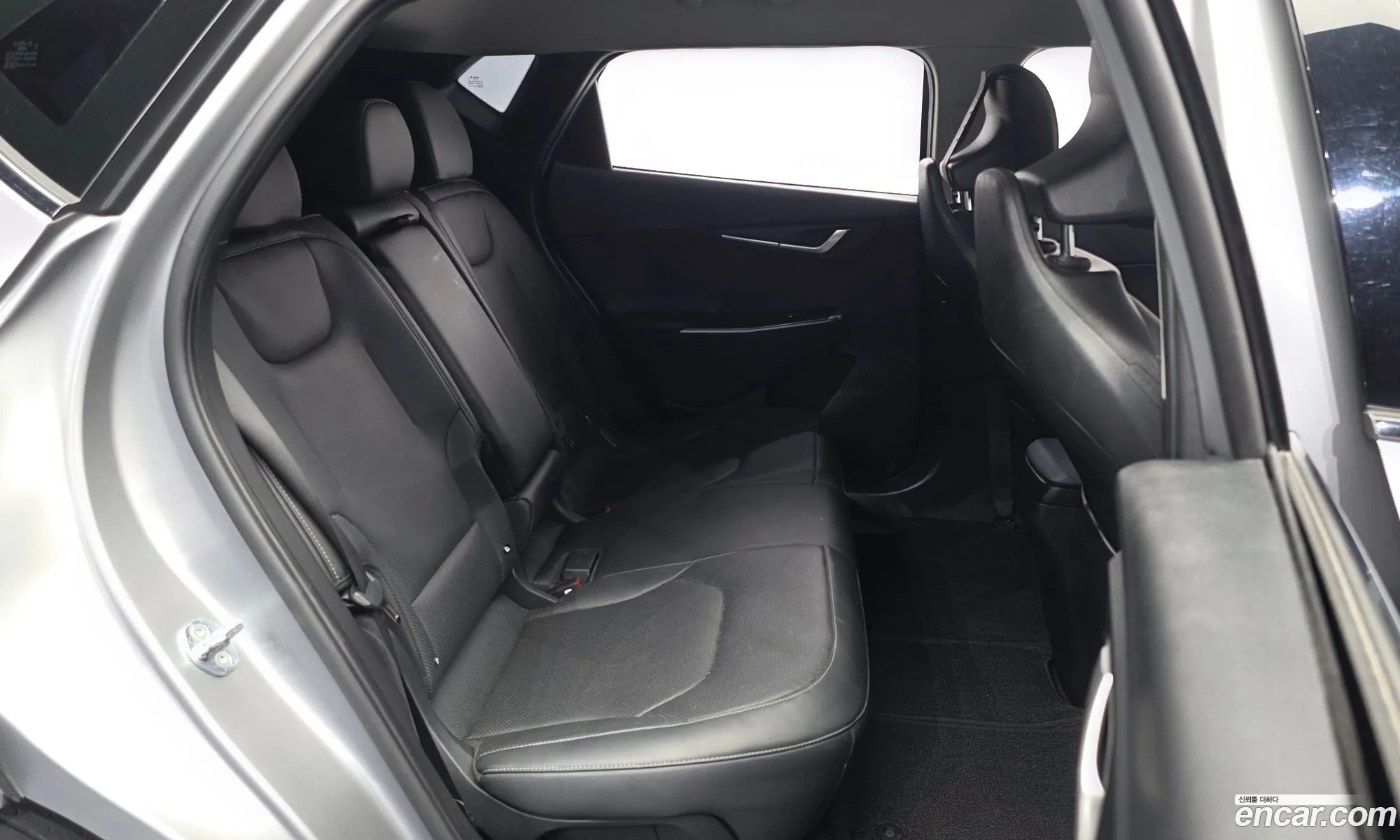 Kia EV6 2022 KNAC281BFNA084225 — 31