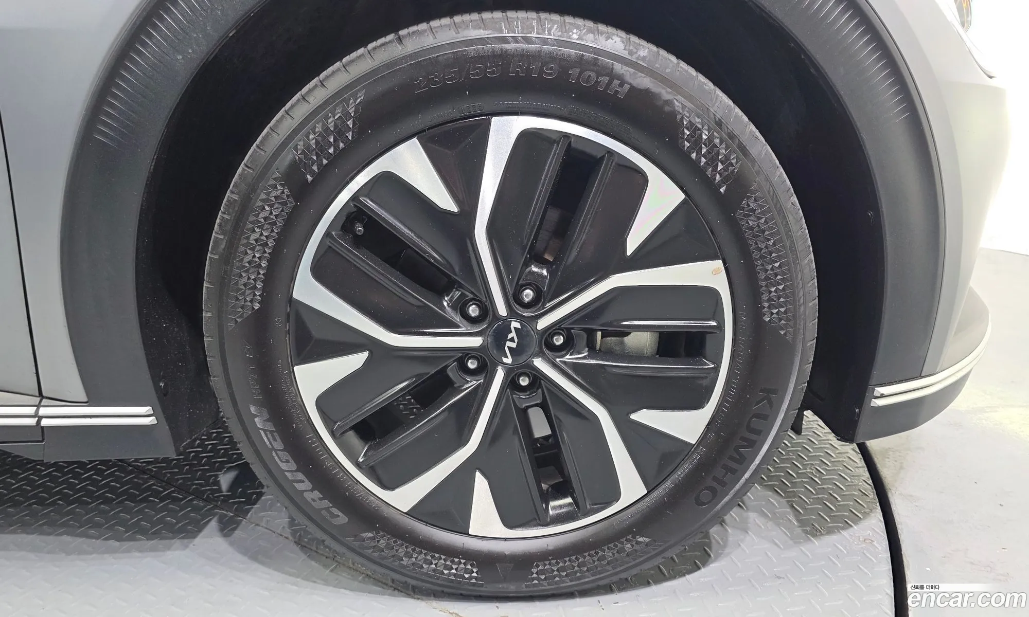Kia EV6 2022 KNAC281BFNA084225 — 20