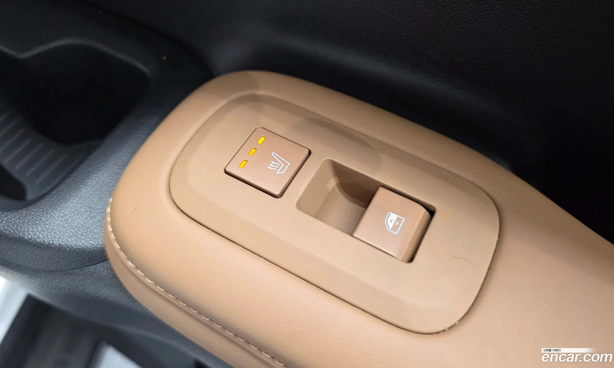 Hyundai Santa Fe 2025 KMHP3811BSU110664 — 2