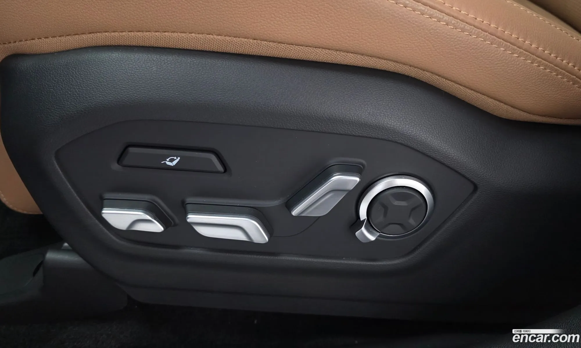 Hyundai Santa Fe 2025 KMHP3811BSU110664 — 19