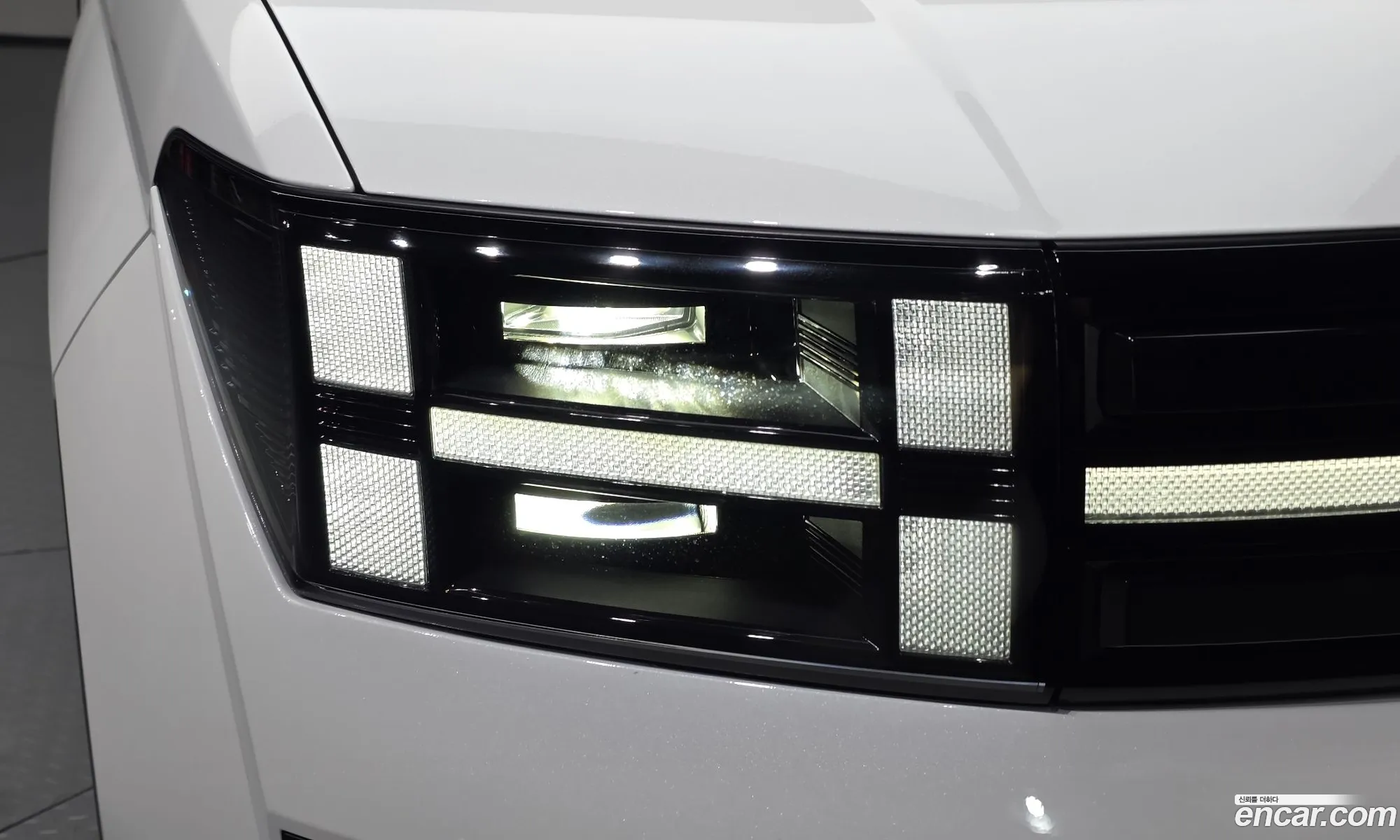 Hyundai Santa Fe 2025 KMHP3811BSU110664 — 5