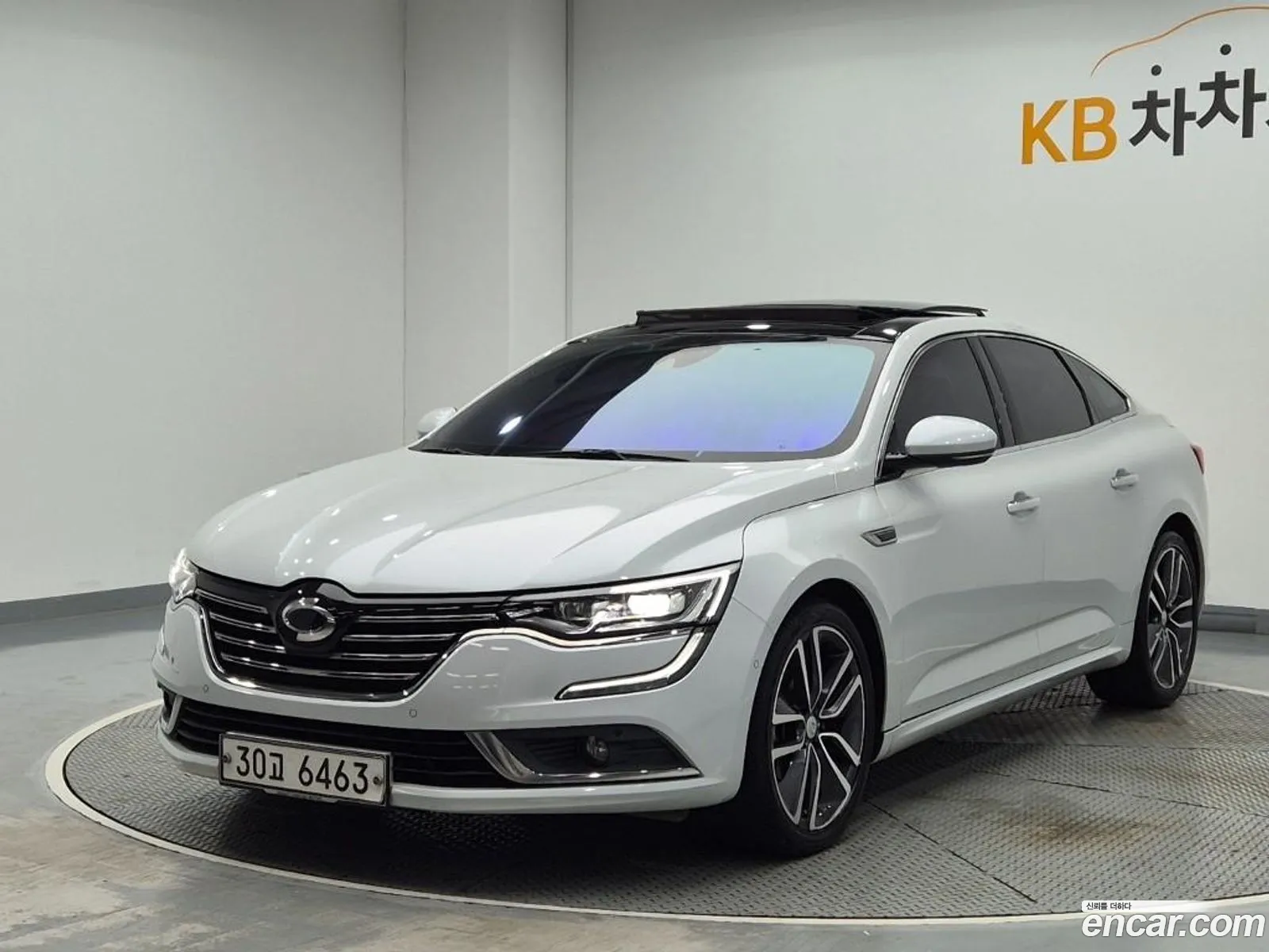 Renault Korea (Samsung) SM6 2017 — 19
