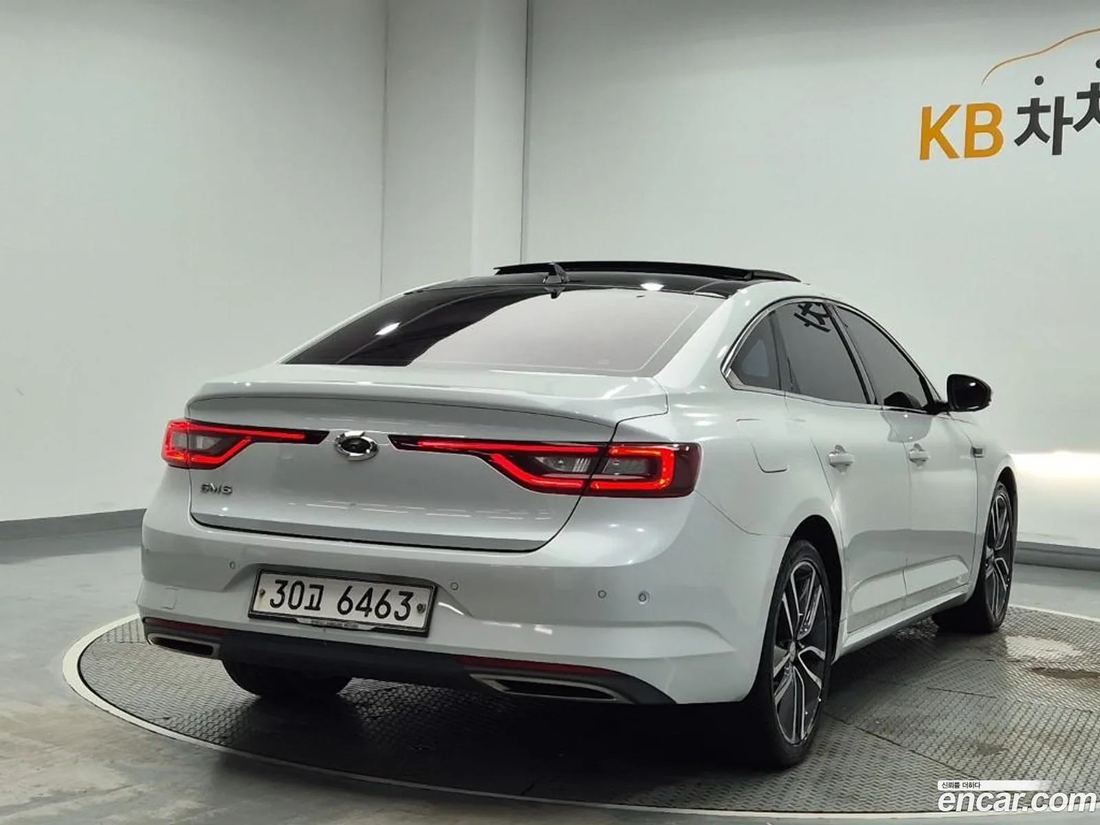 Renault Korea (Samsung) SM6 2017 — 13