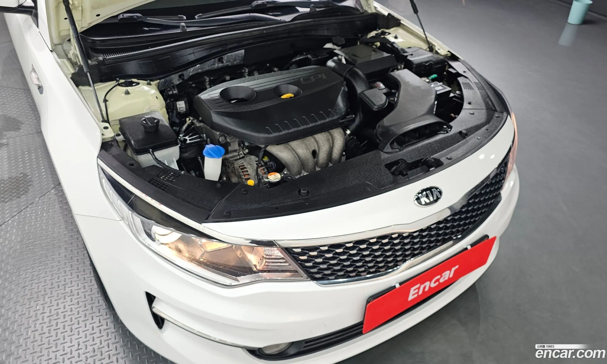 Kia K5 2017 — 27