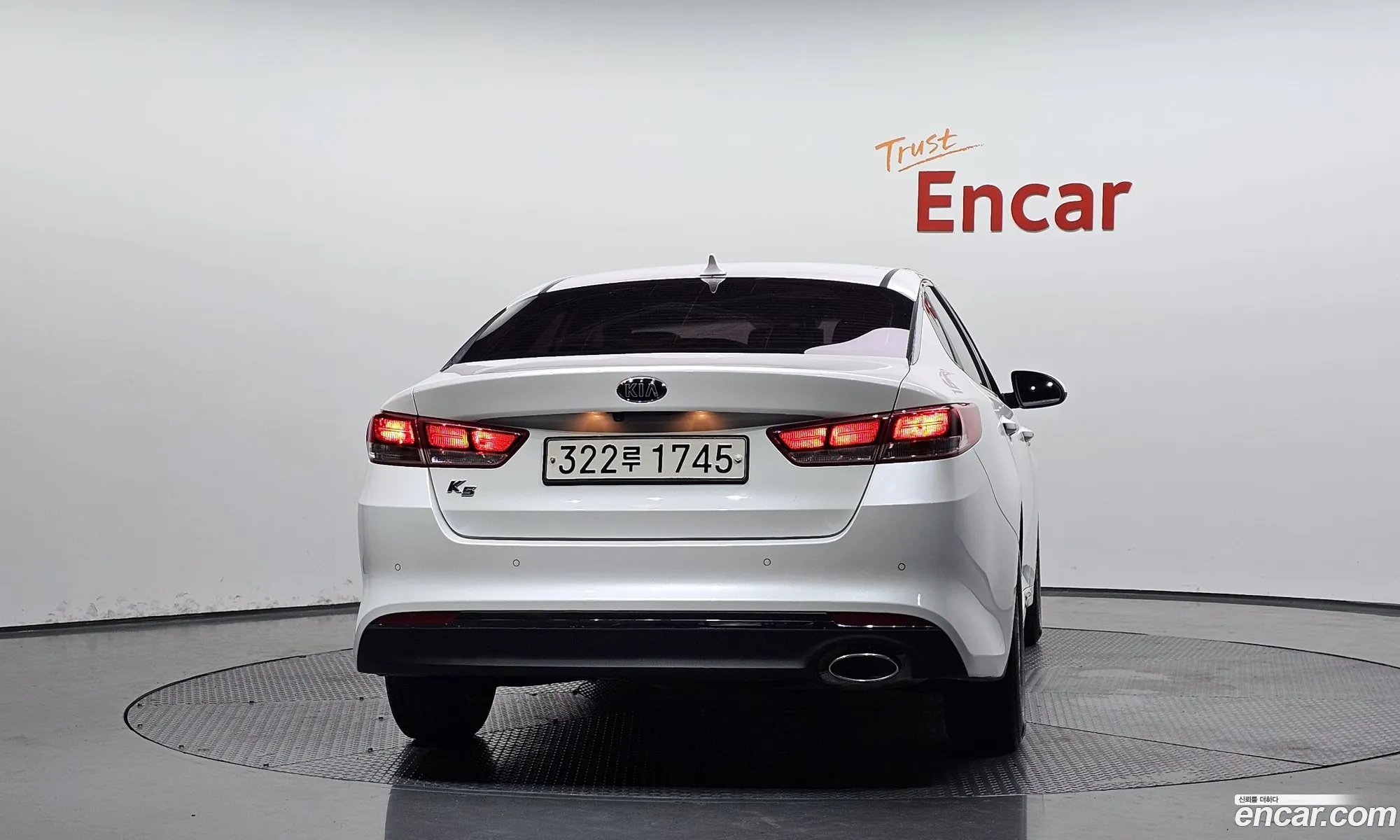 Kia K5 2017 — 16