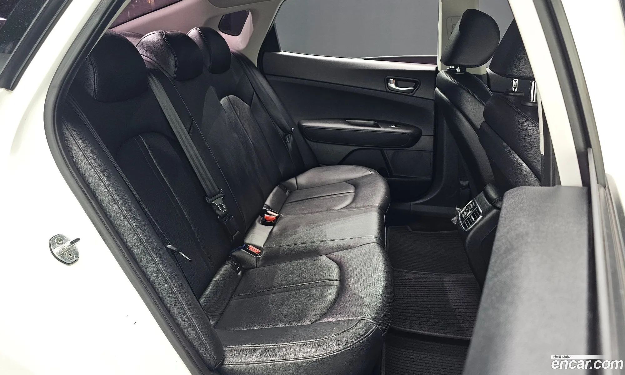 Kia K5 2017 — 2