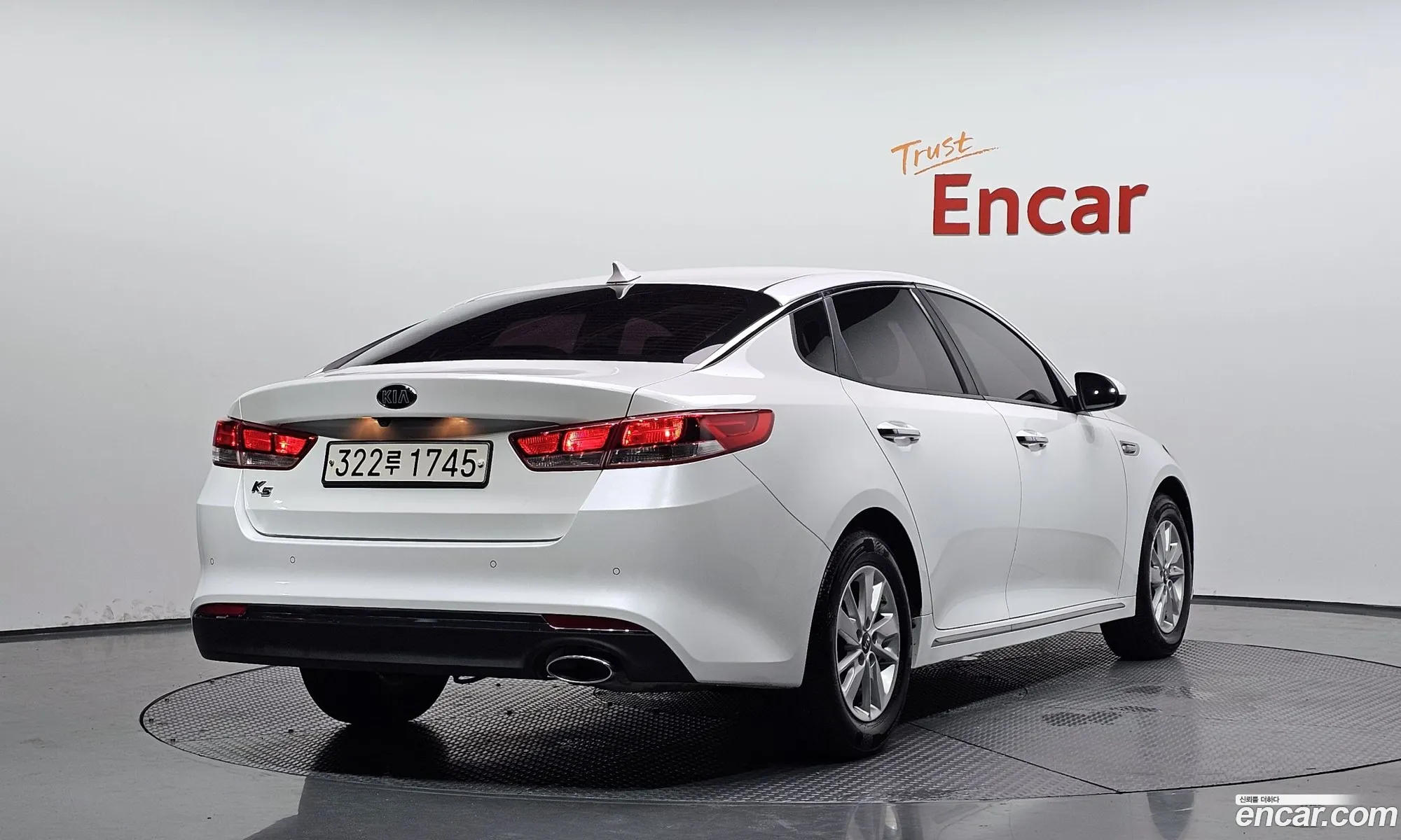 Kia K5 2017 — 13