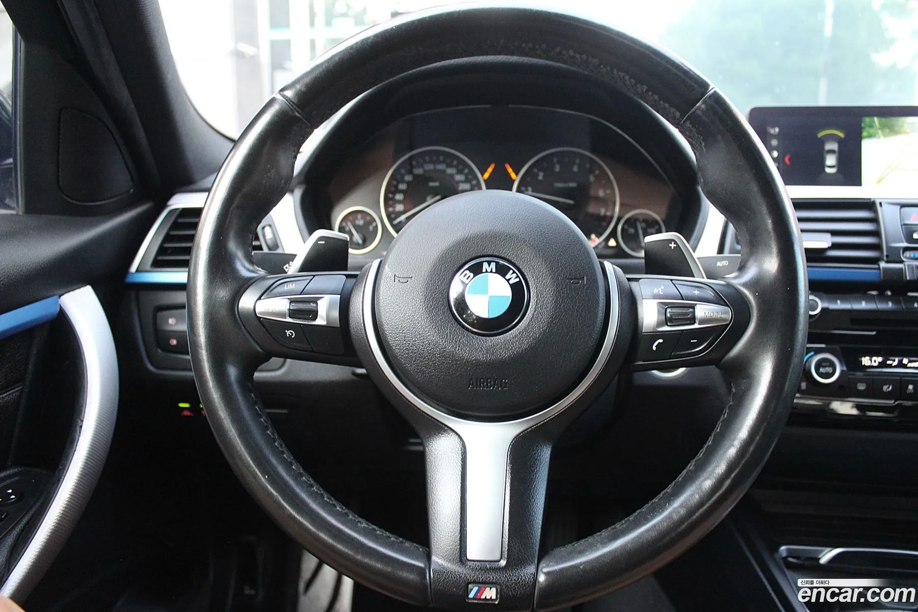 BMW 3 Series 2017 — 3