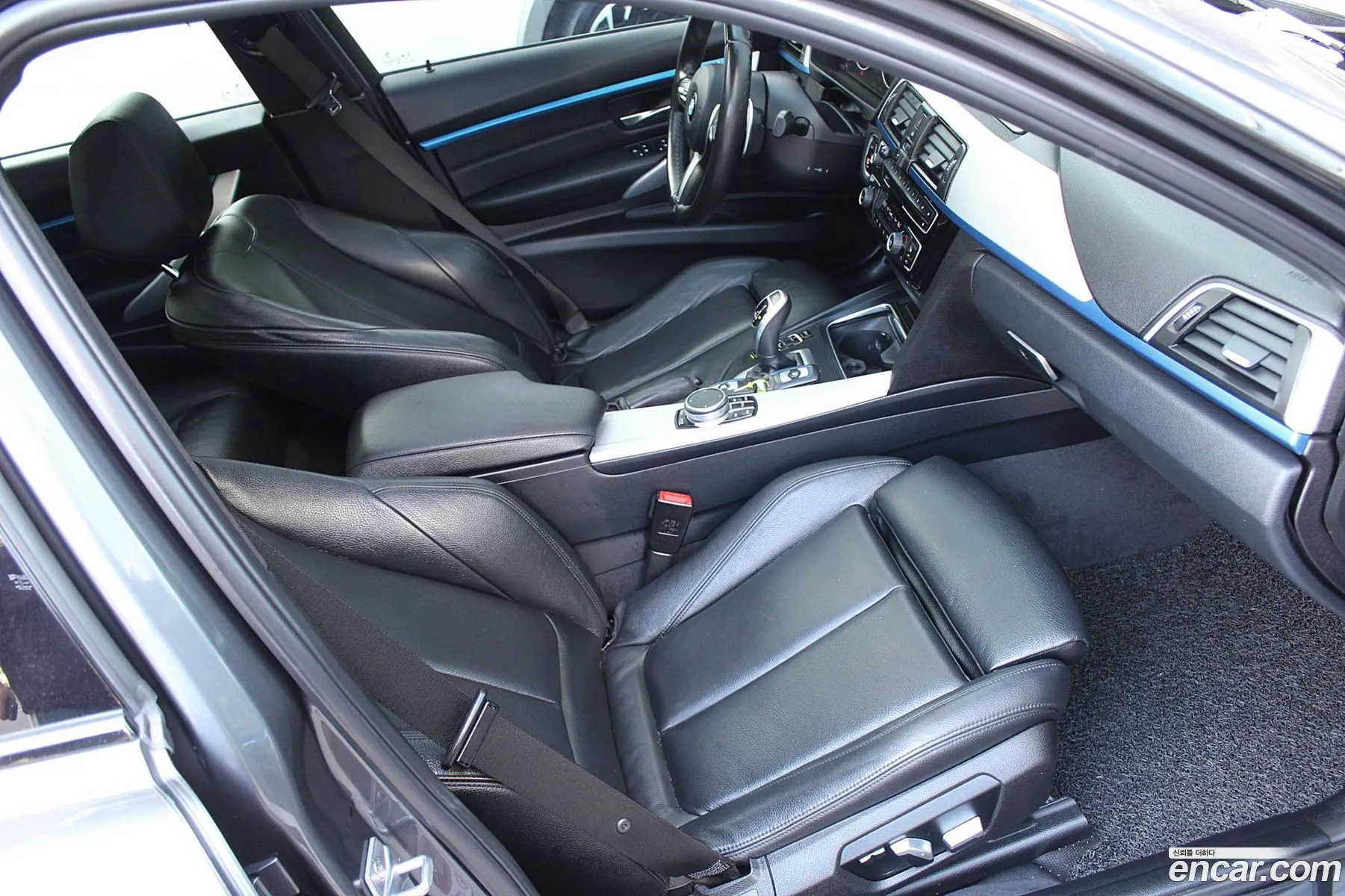 BMW 3 Series 2017 — 17