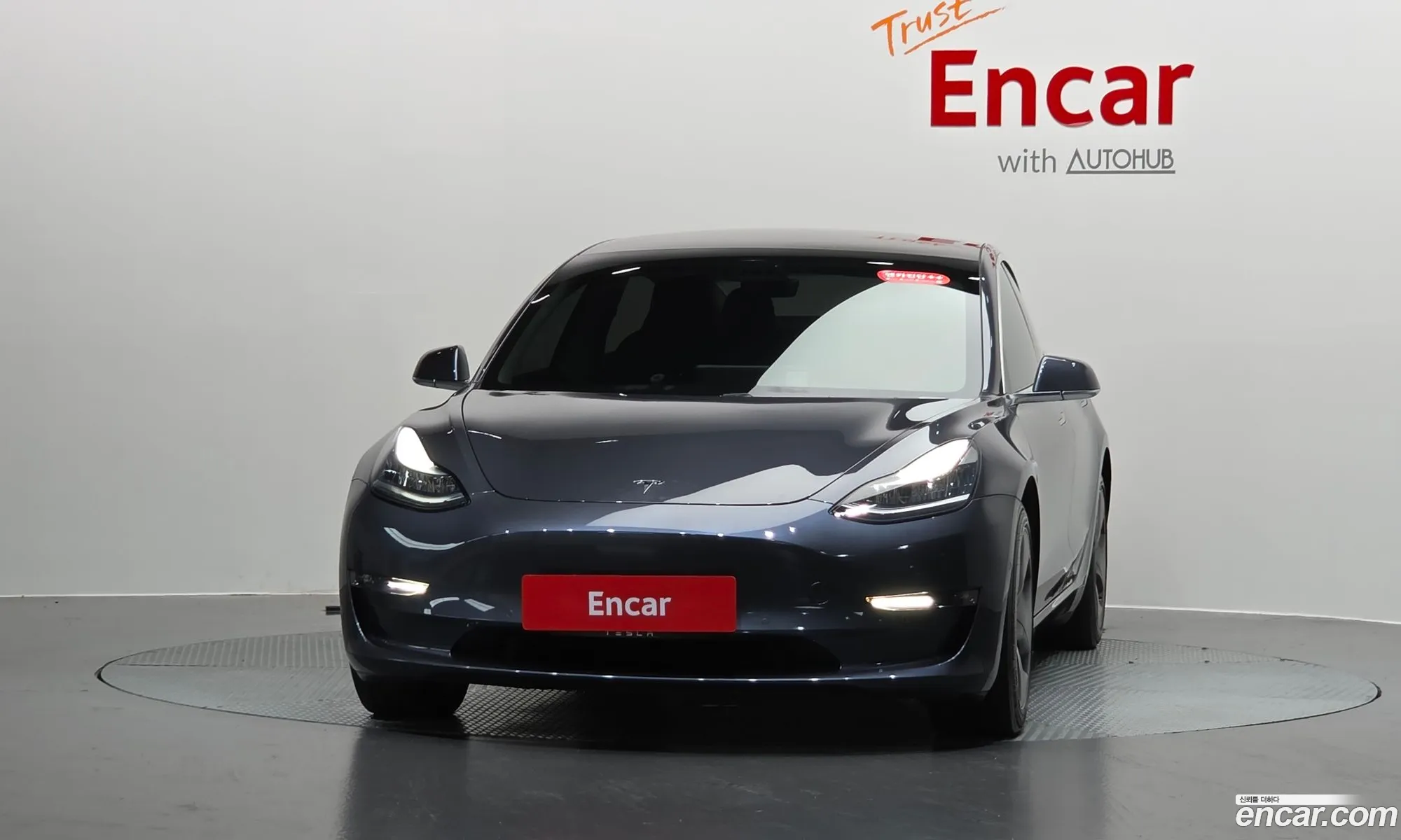 Tesla Model 3 2020 — 2