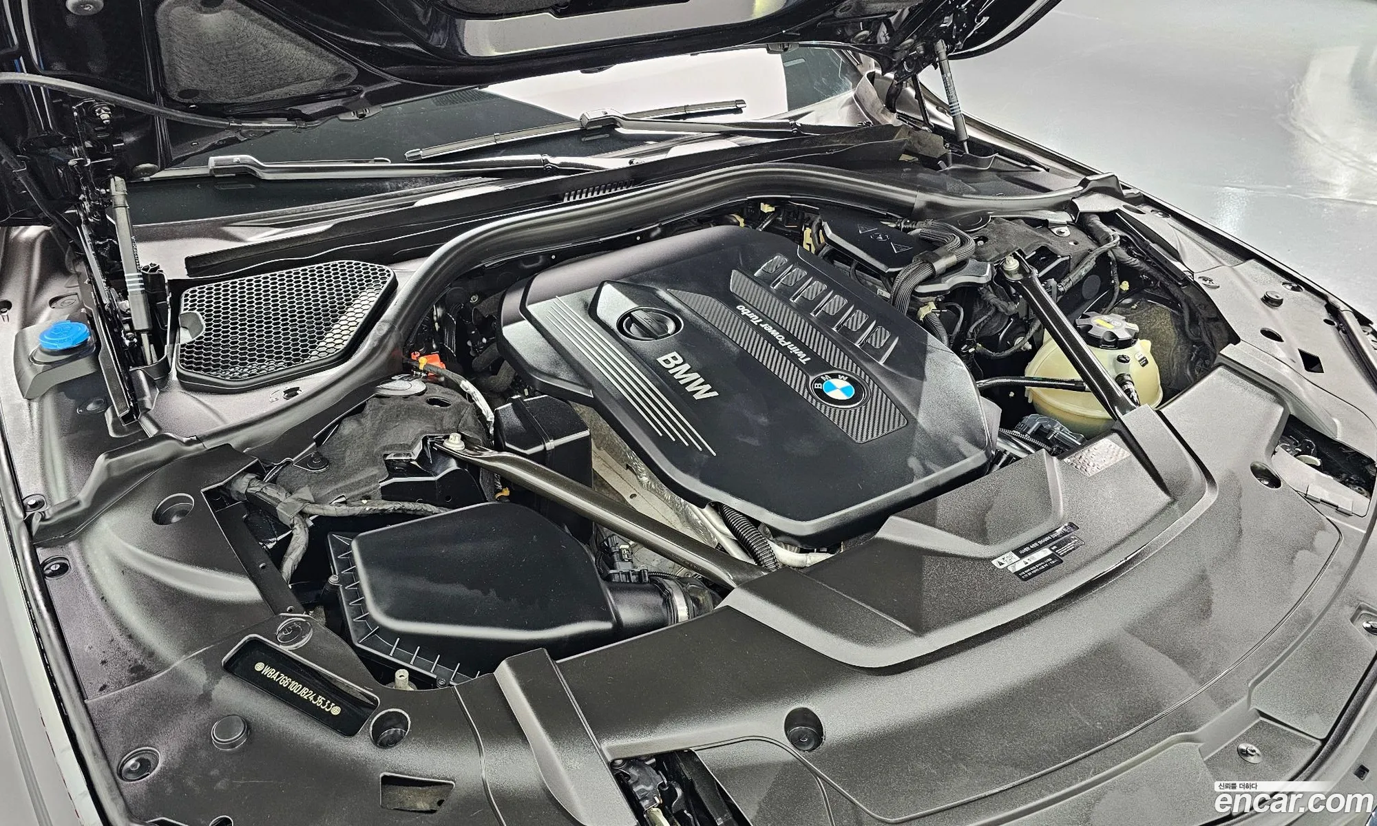 BMW 7 Series 2018 — 2