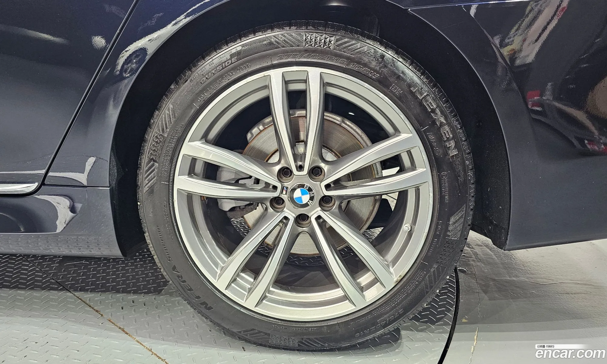 BMW 7 Series 2018 — 20