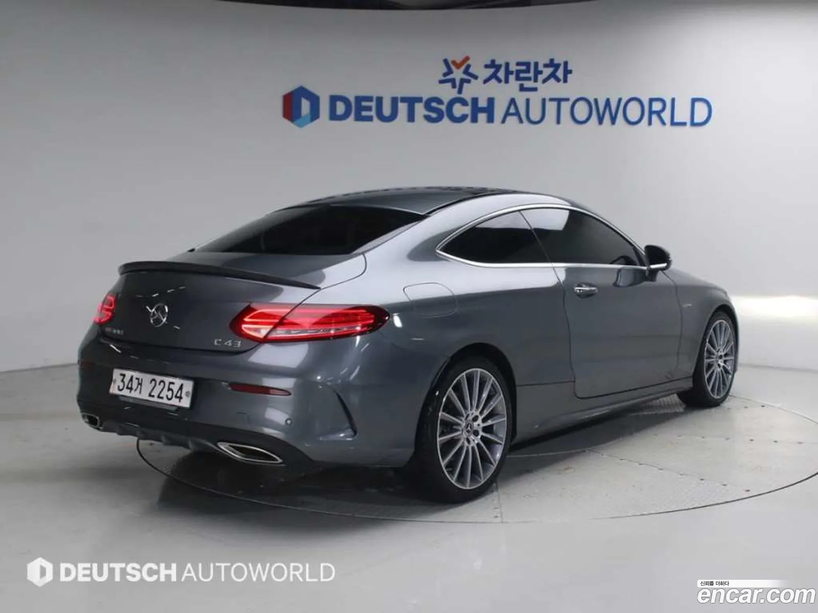 Mercedes-Benz C-Class W205 2018 — 5