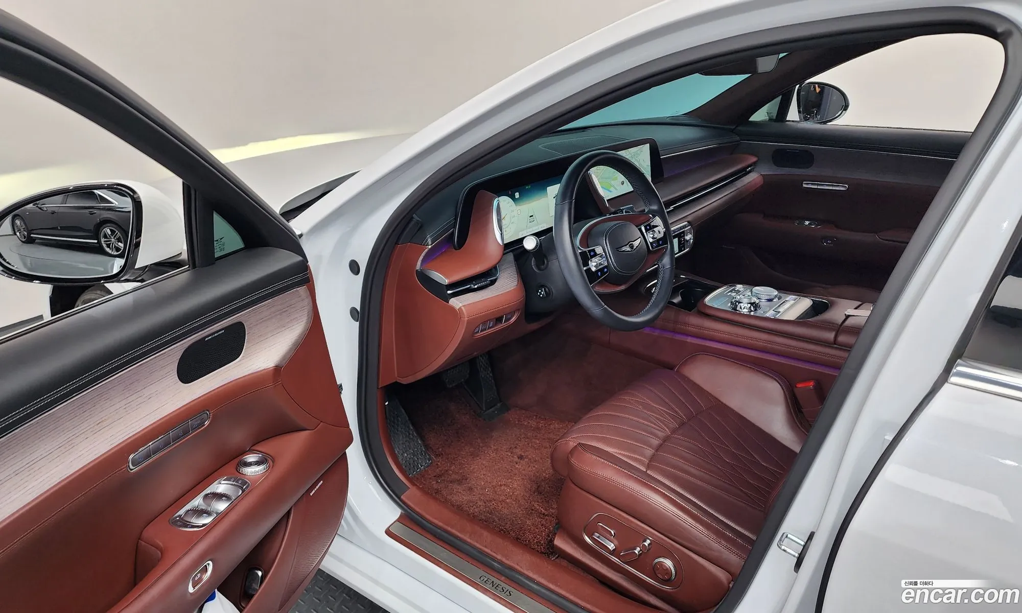 Genesis G90 2022 KMTFA41DDNU015242 — 23