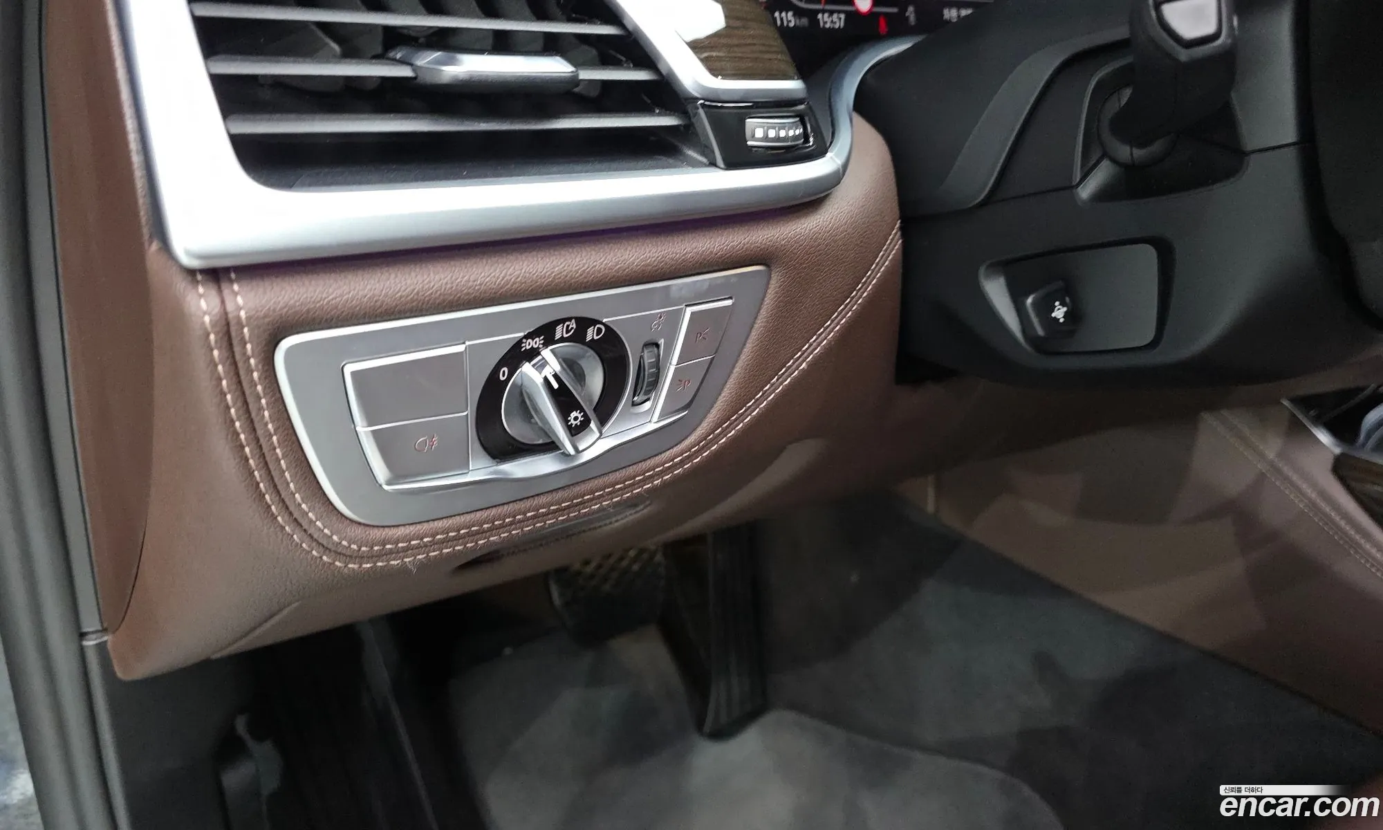 BMW 7 Series 2021 11111111111111111 — 24
