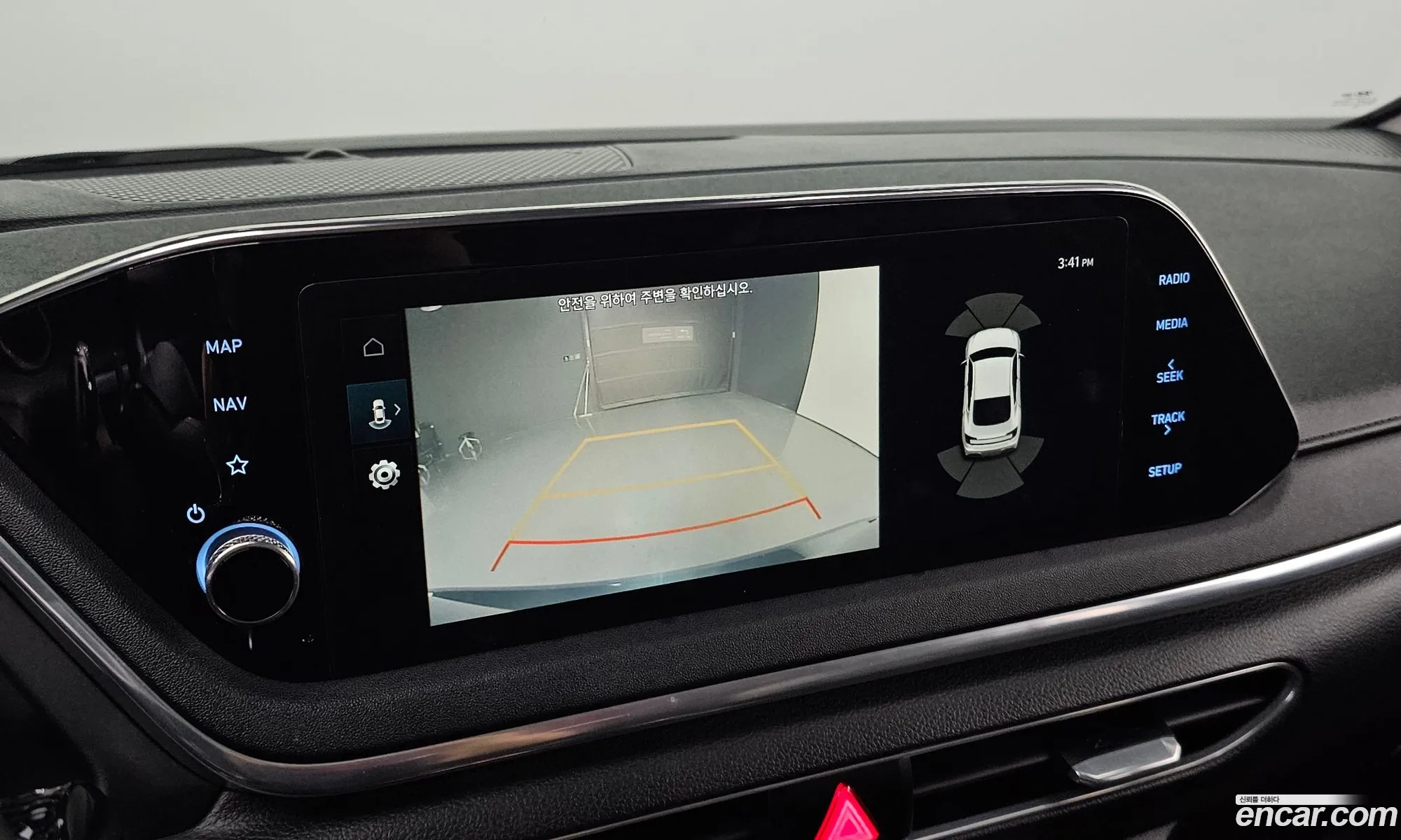 Hyundai Sonata 2019 KMHL141EBLA033131 — 18