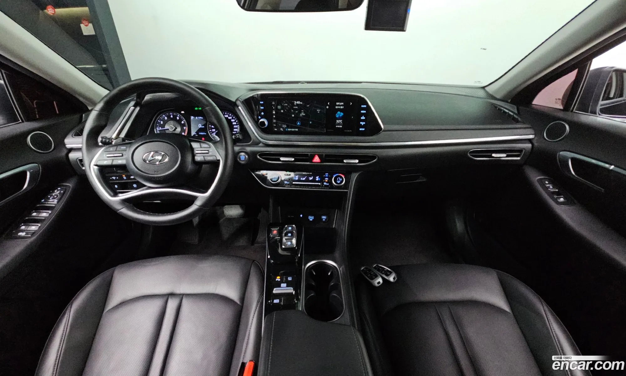 Hyundai Sonata 2019 KMHL141EBLA033131 — 19
