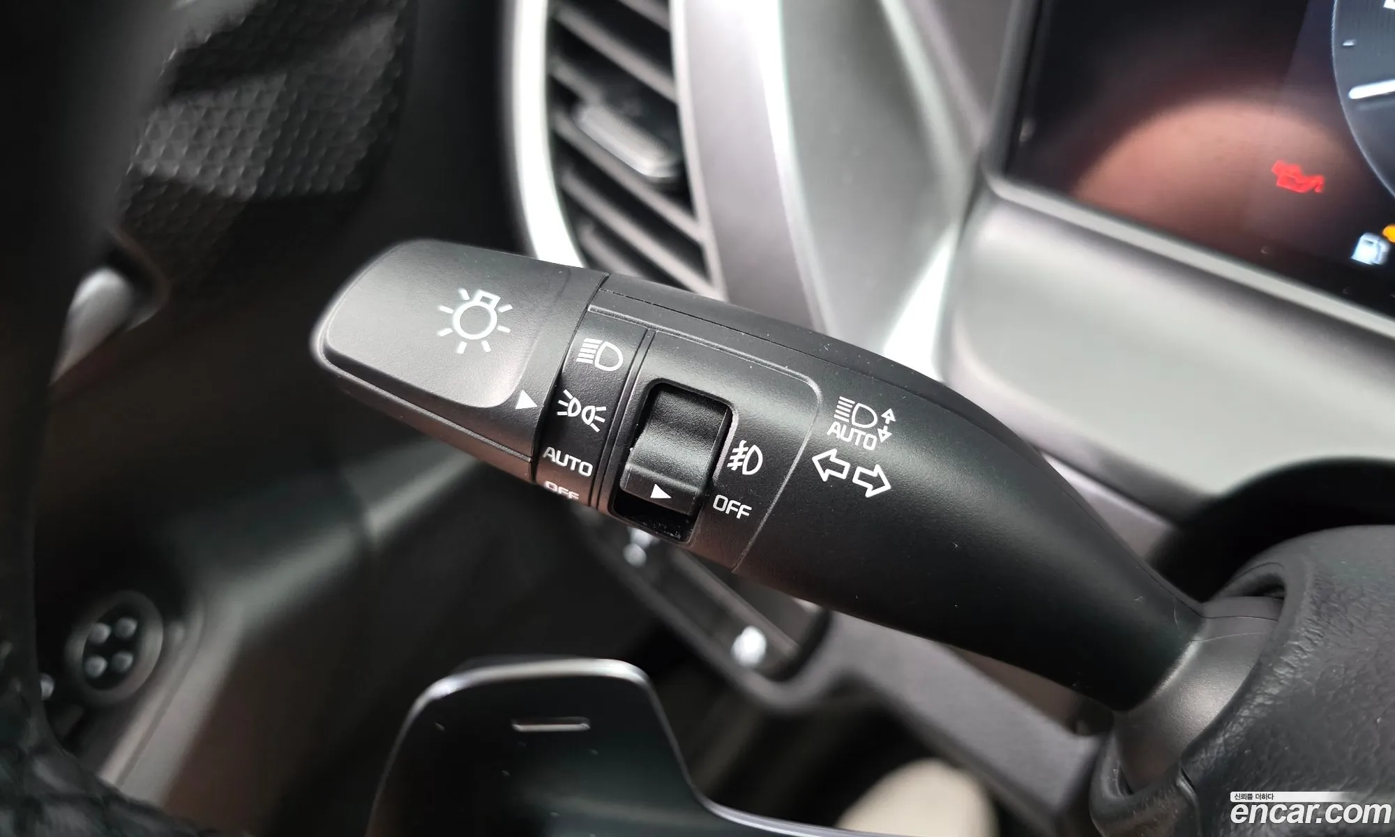 Kia Seltos 2025 — 28