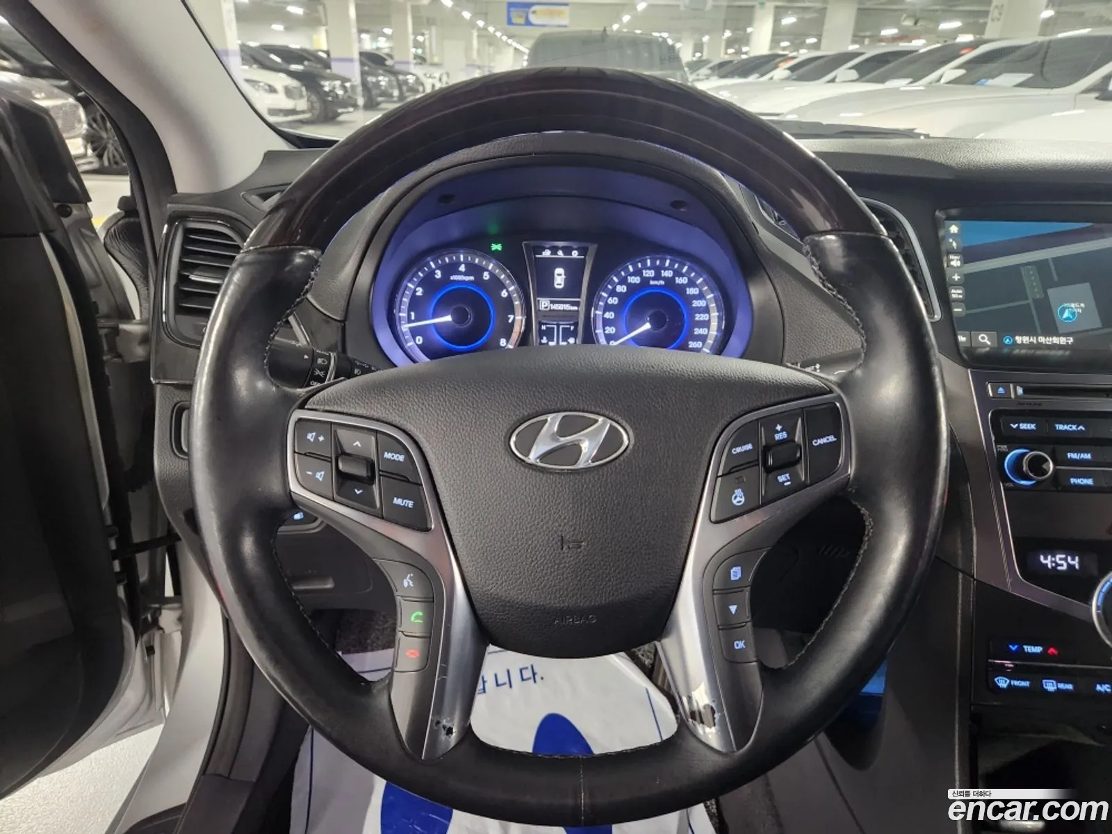 Hyundai Grandeur HG 2014 — 20