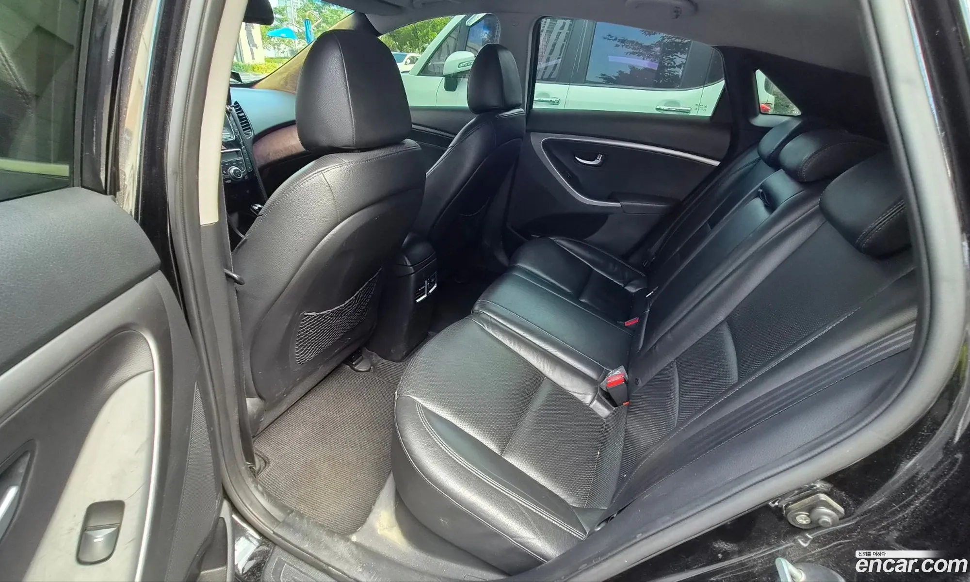 Hyundai i30 2012 — 14