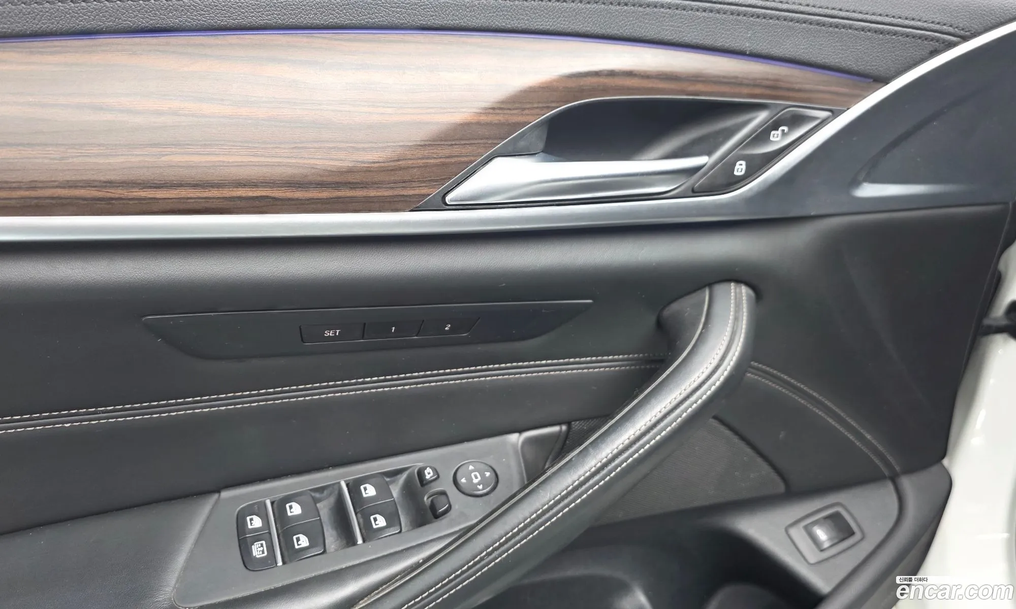 BMW 5 Series 2017 — 24
