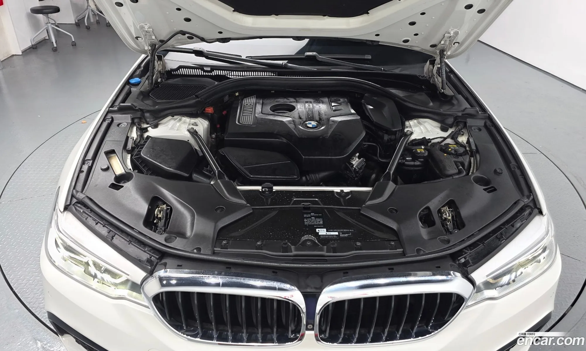 BMW 5 Series 2017 — 9