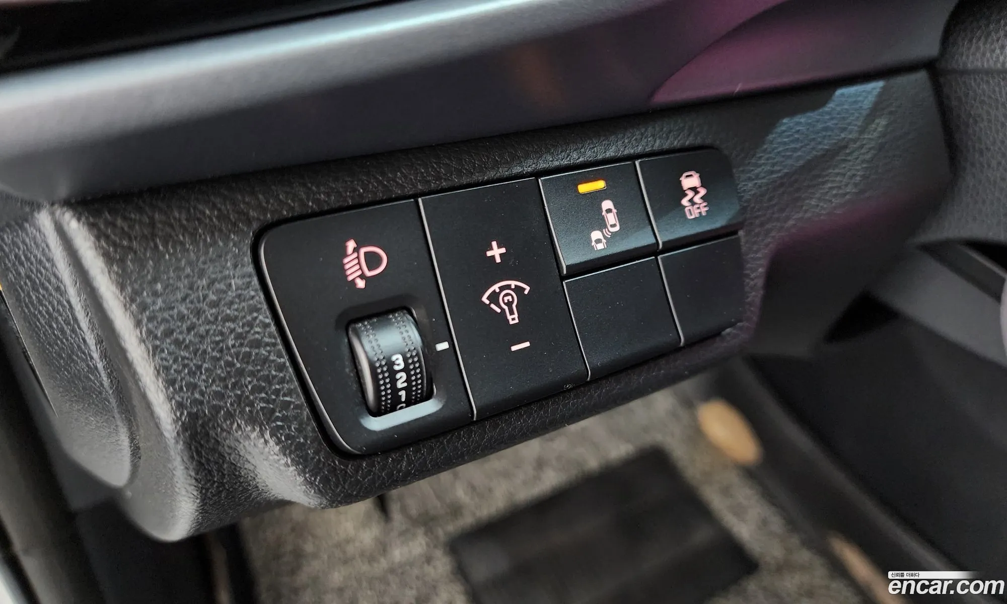 Kia Stonic 2018 KNADE815GJS211788 — 20