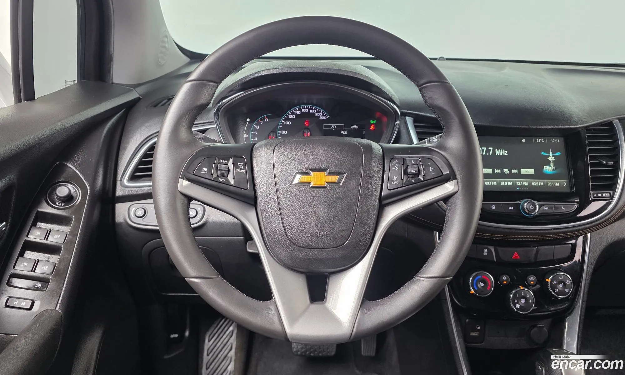 Chevrolet (GM Daewoo) Trax 2017 KLABA76BDJB503330 — 3