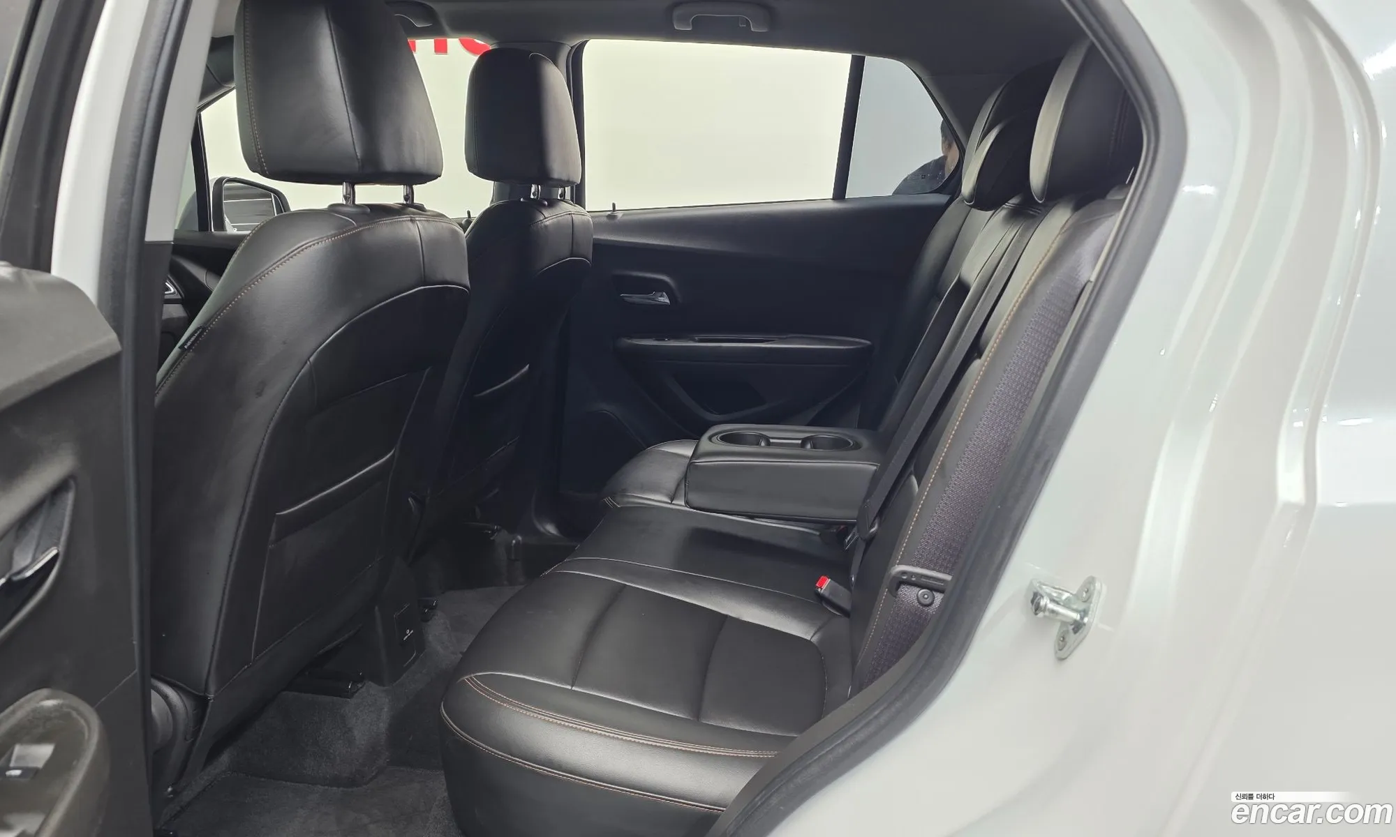 Chevrolet (GM Daewoo) Trax 2017 KLABA76BDJB503330 — 12