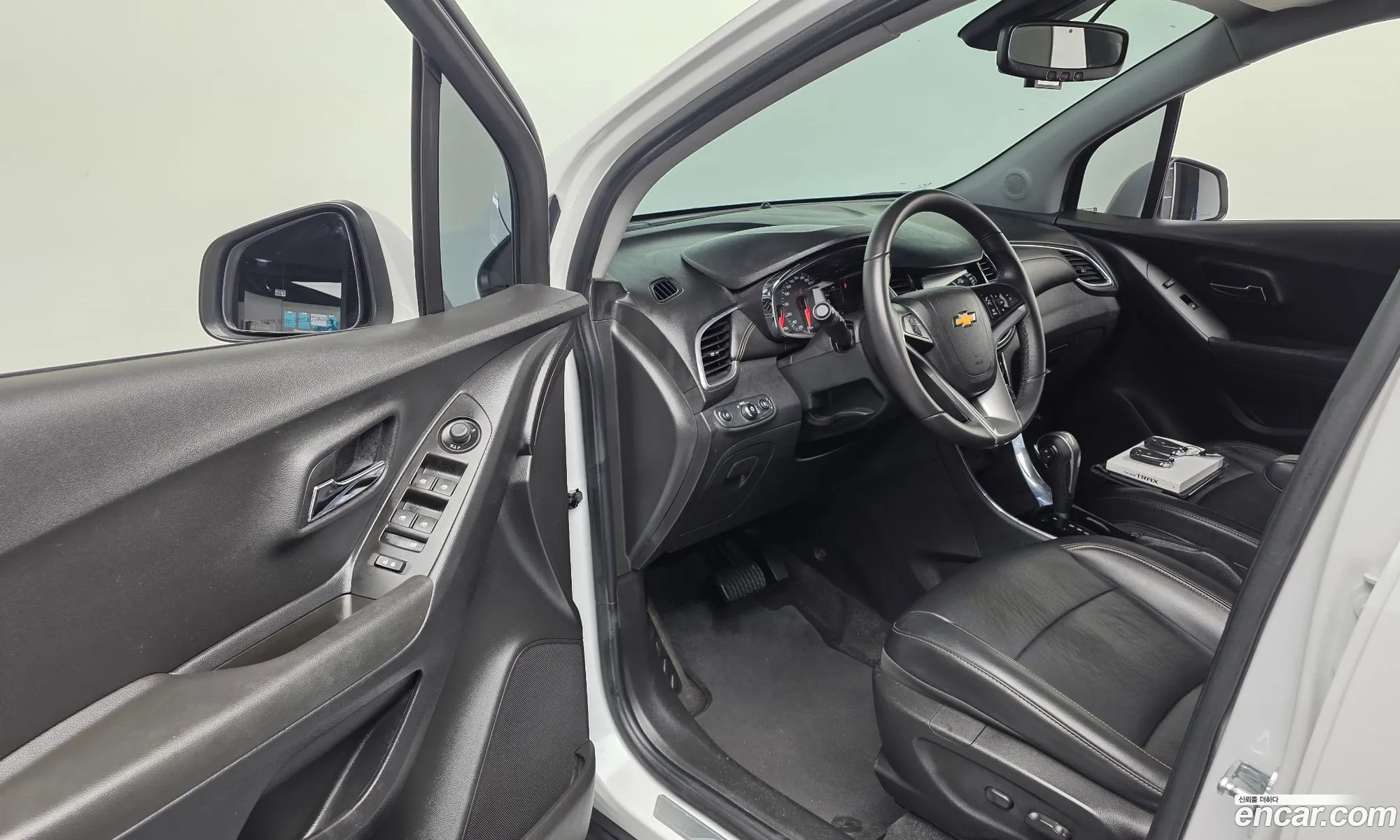 Chevrolet (GM Daewoo) Trax 2017 KLABA76BDJB503330 — 17